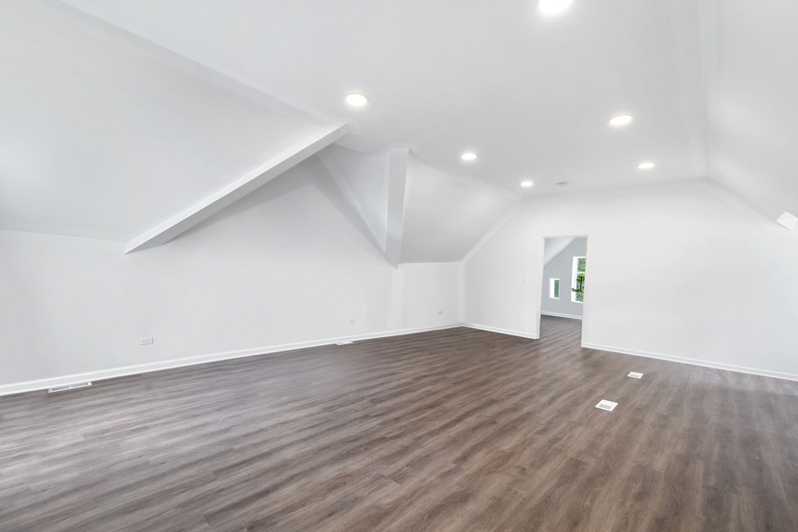 2148 W Monroe Street