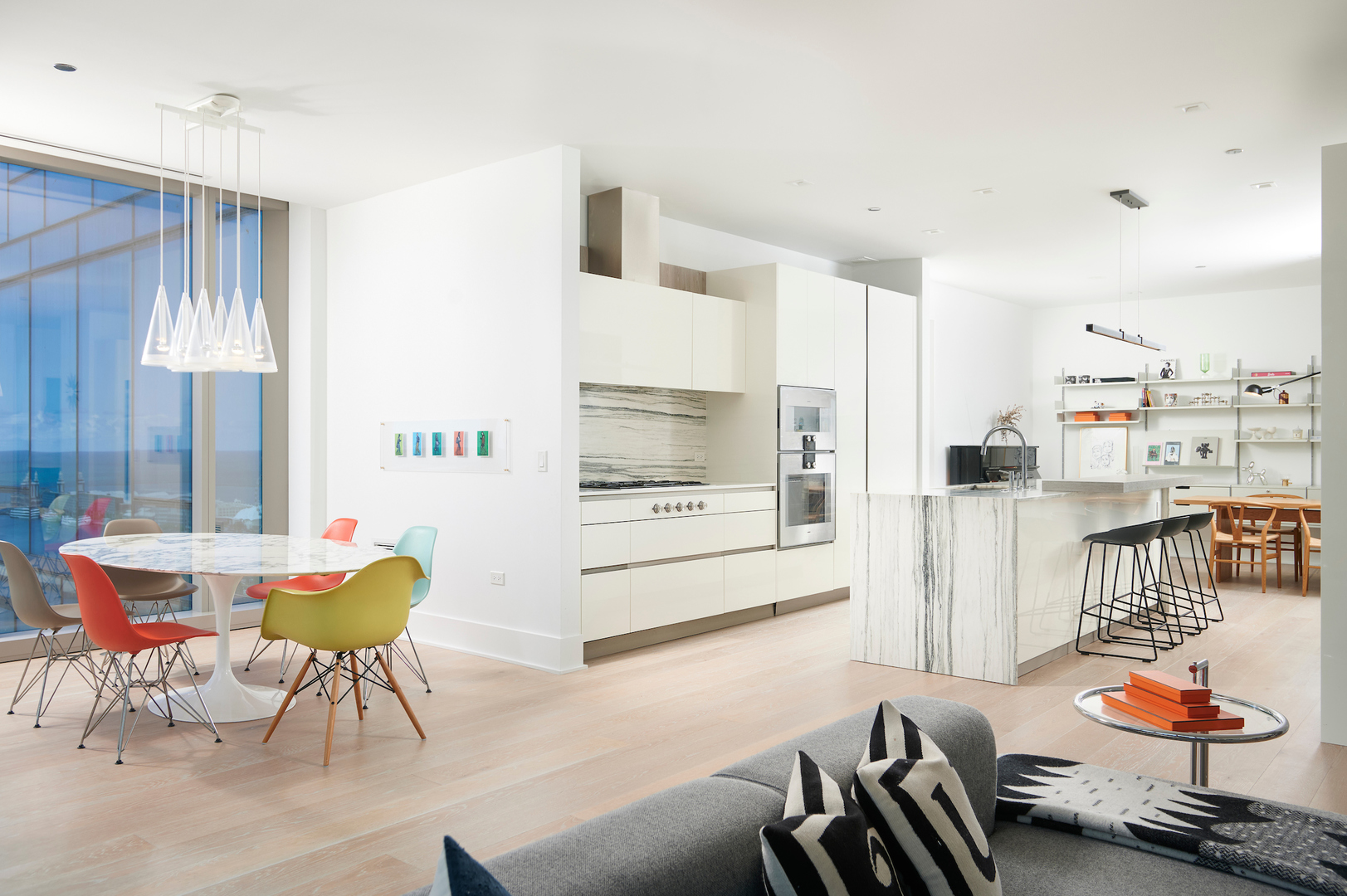 363 E Wacker Drive Unit: 1706