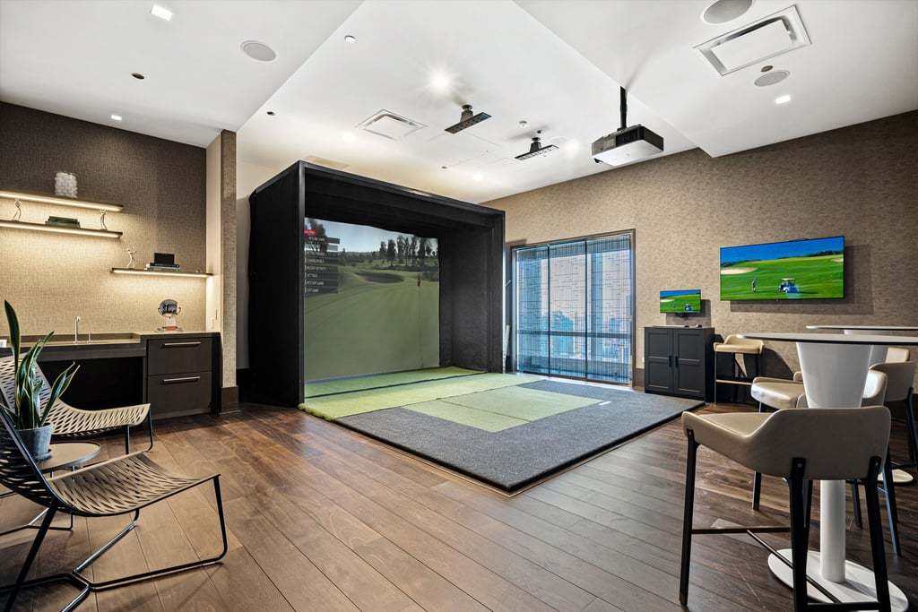 363 E Wacker Drive Unit: 1706