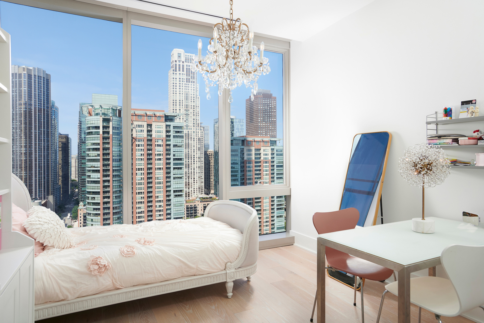 363 E Wacker Drive Unit: 1706
