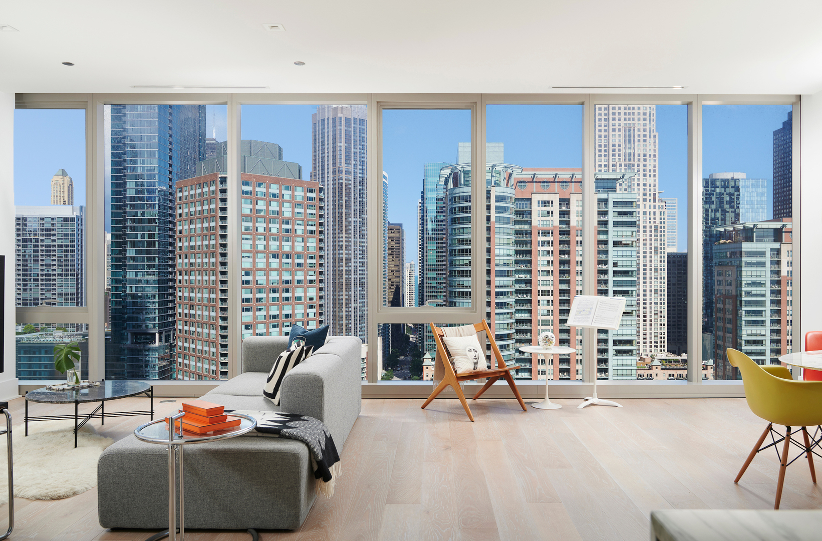 363 E Wacker Drive Unit: 1706