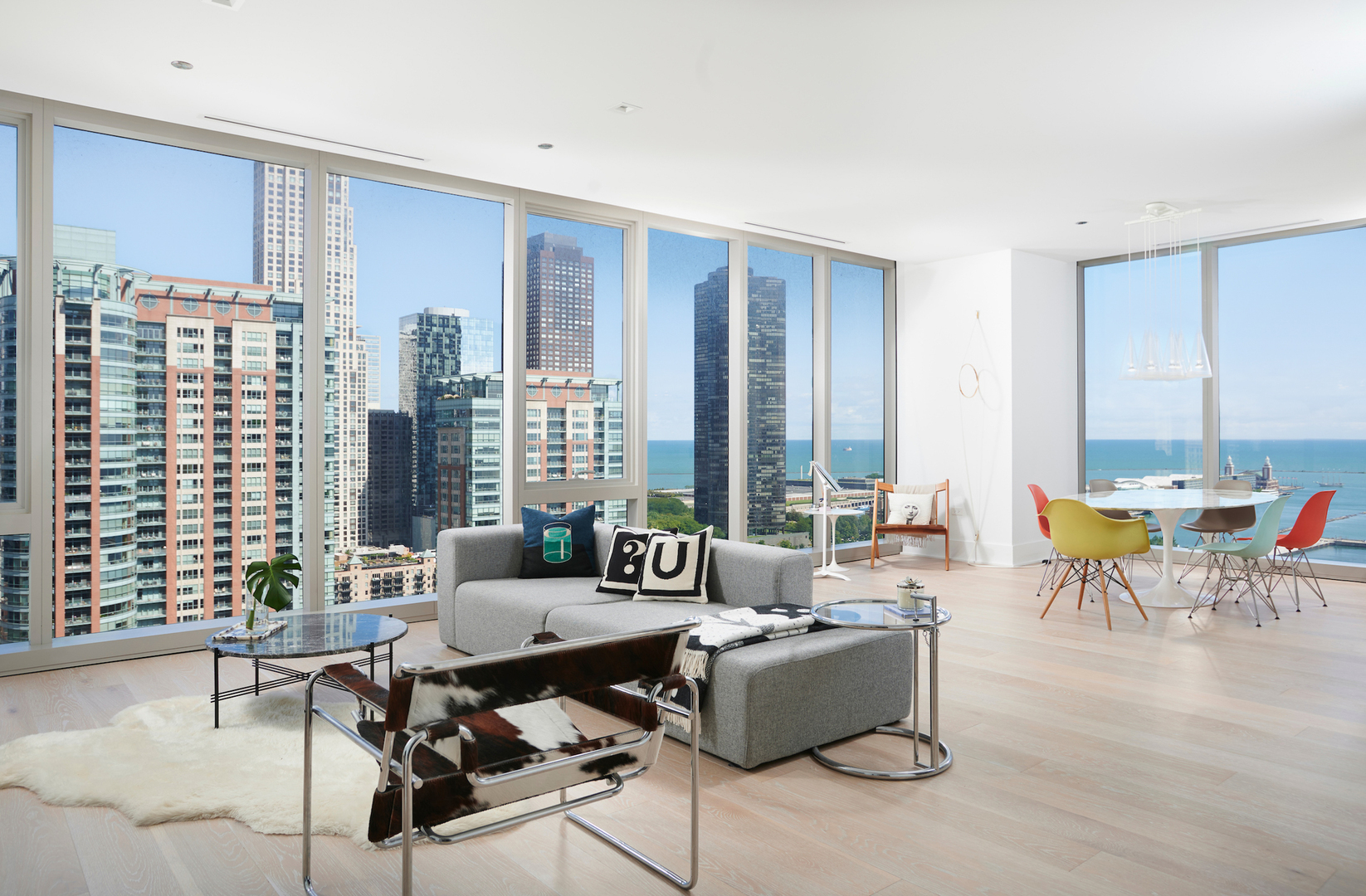 363 E Wacker Drive Unit: 1706
