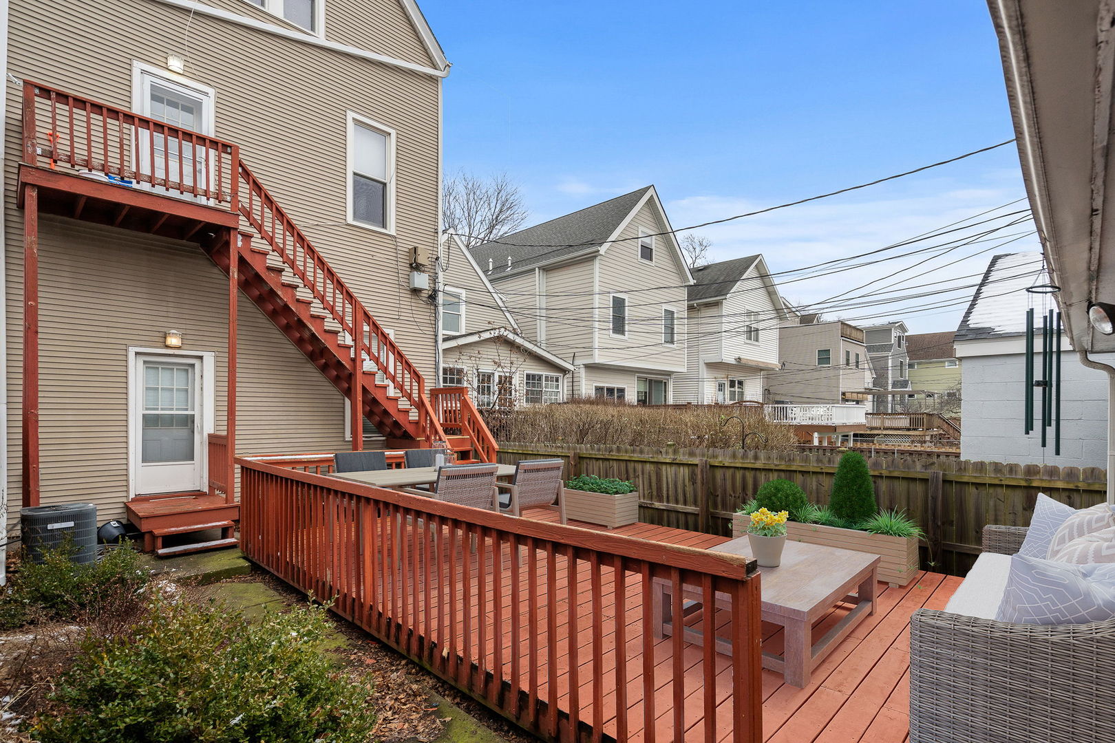 3058 N Hoyne Avenue Unit: 1F