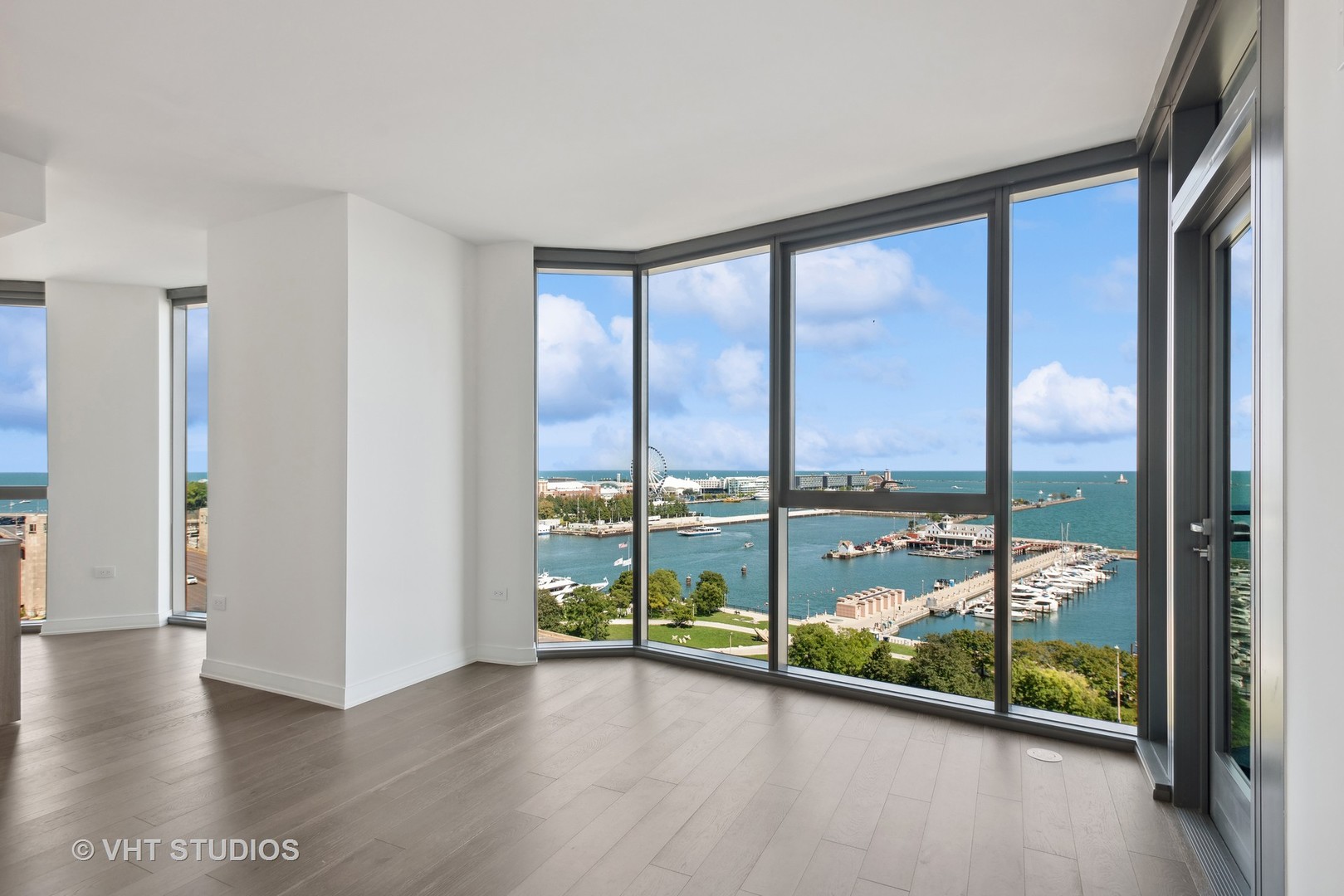 211 N Harbor Drive Unit: 808