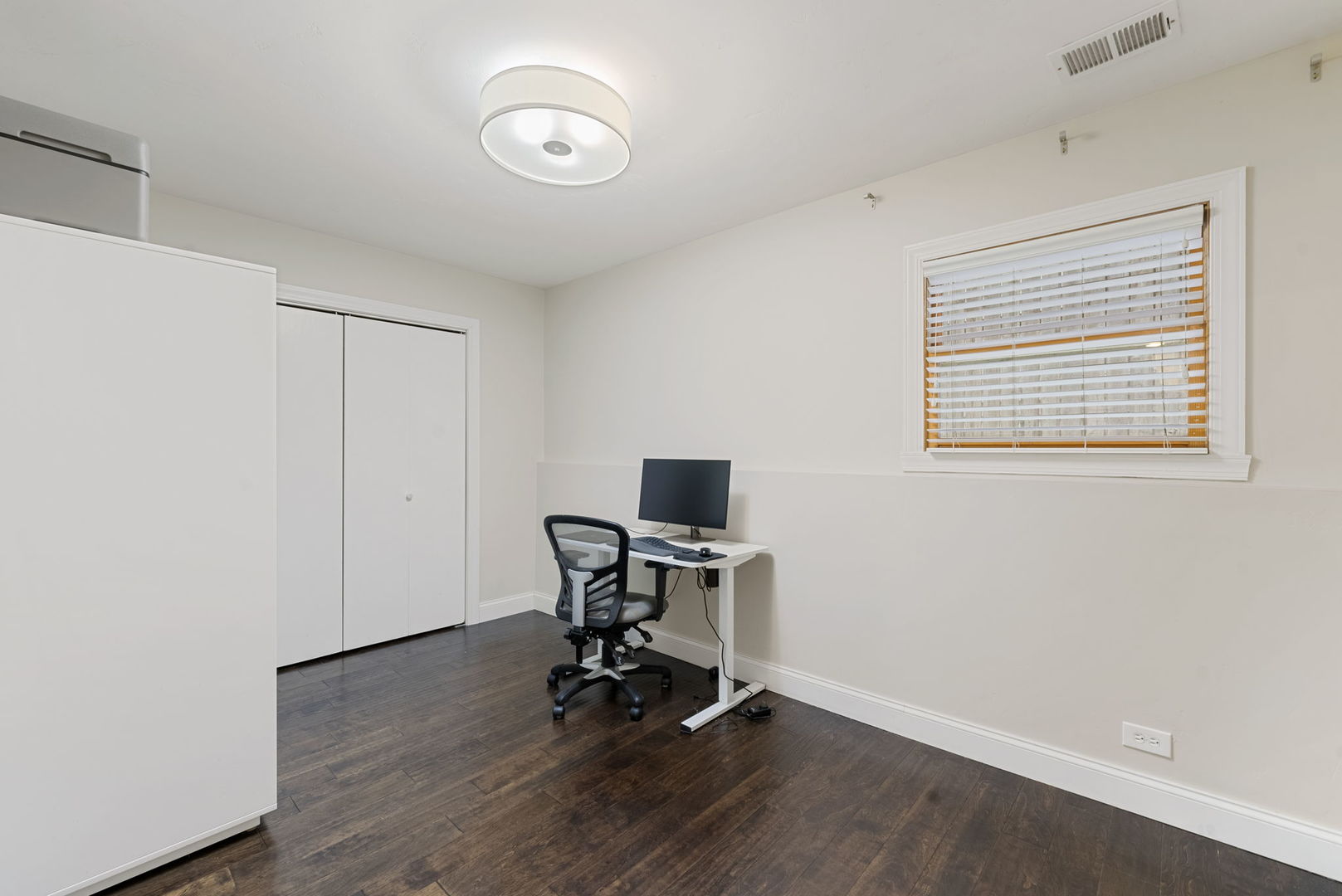 1728 W Barry Avenue Unit: 1