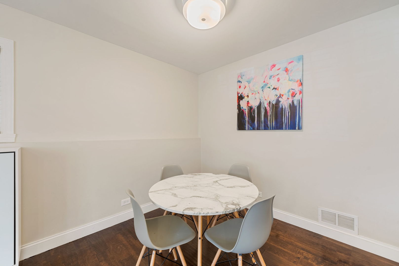 1728 W Barry Avenue Unit: 1