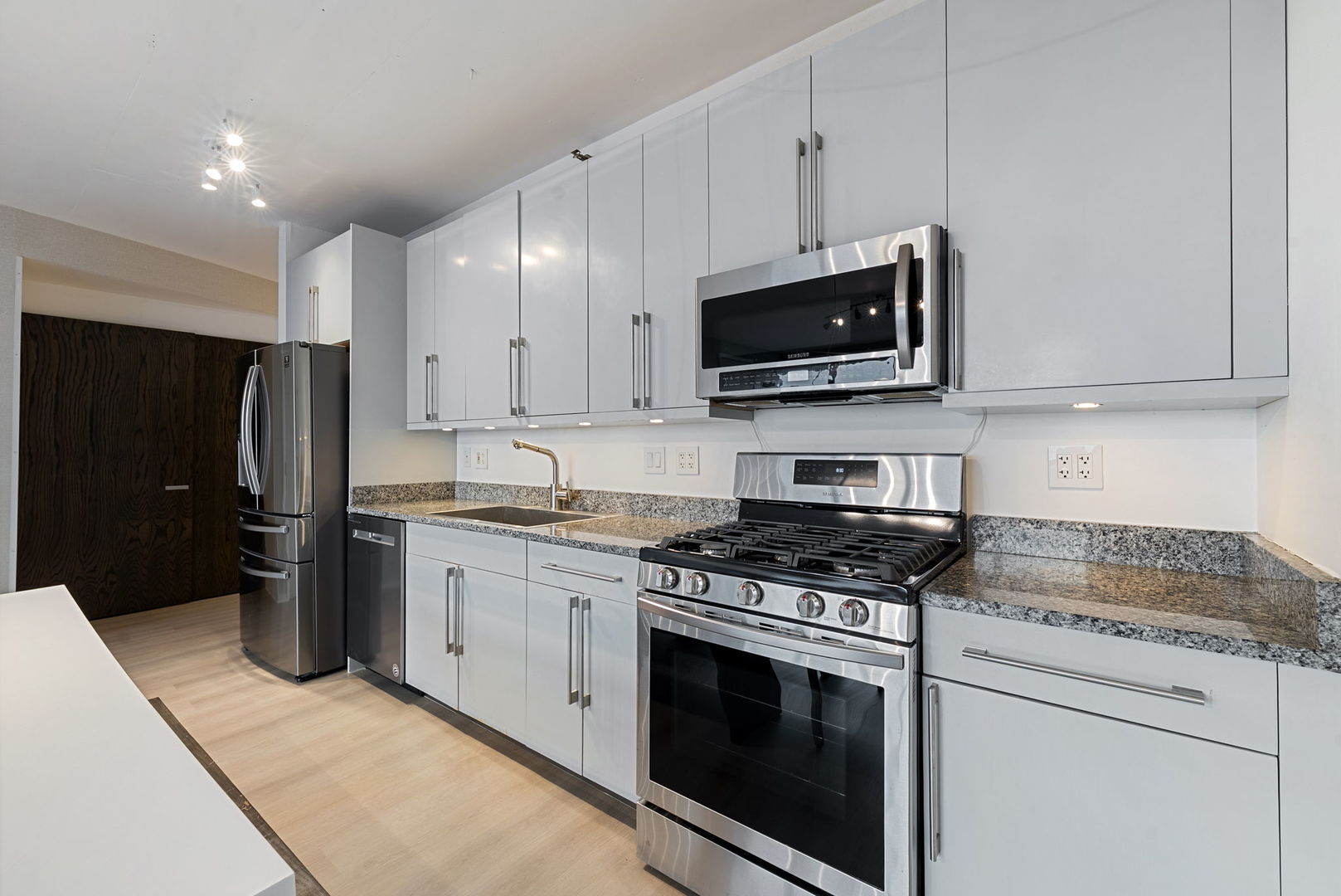 701 S Wells Street Unit: 3105