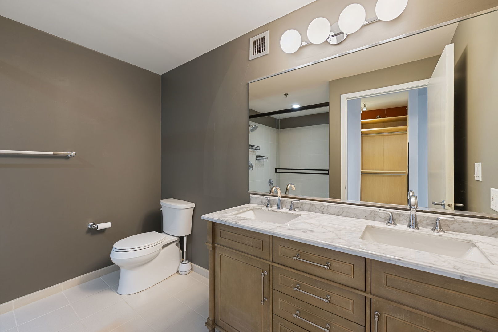 701 S Wells Street Unit: 3105