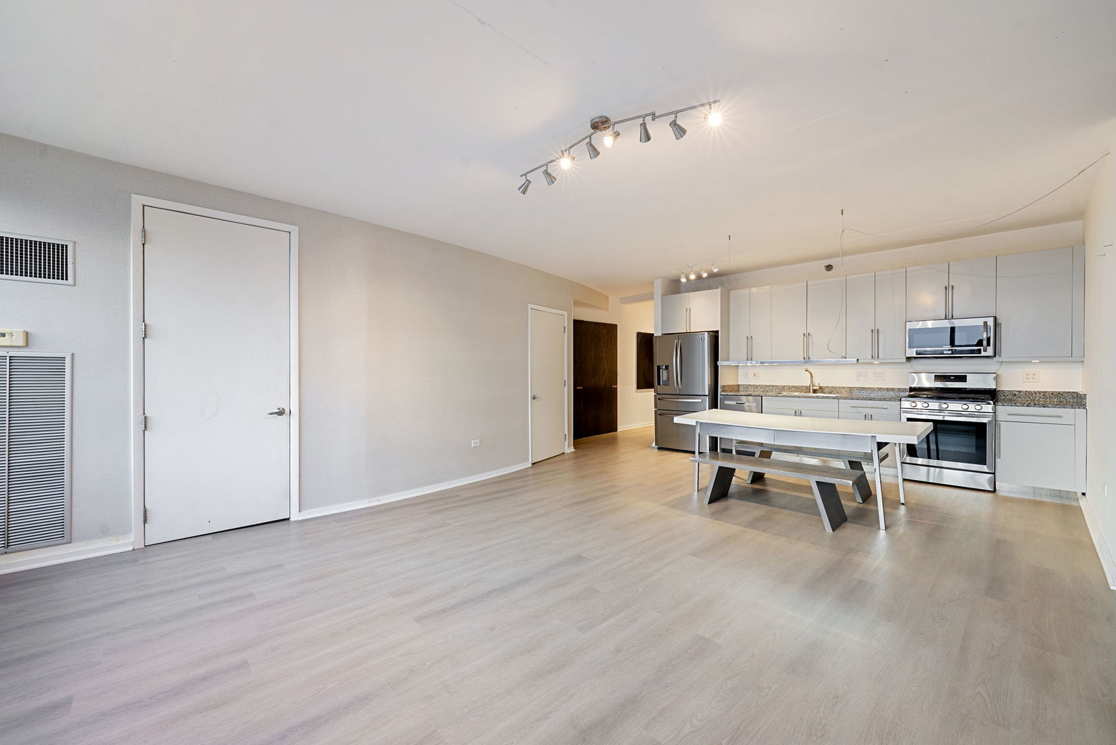 701 S Wells Street Unit: 3105