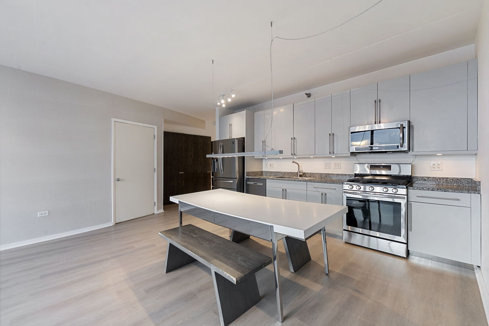 701 S Wells Street Unit: 3105