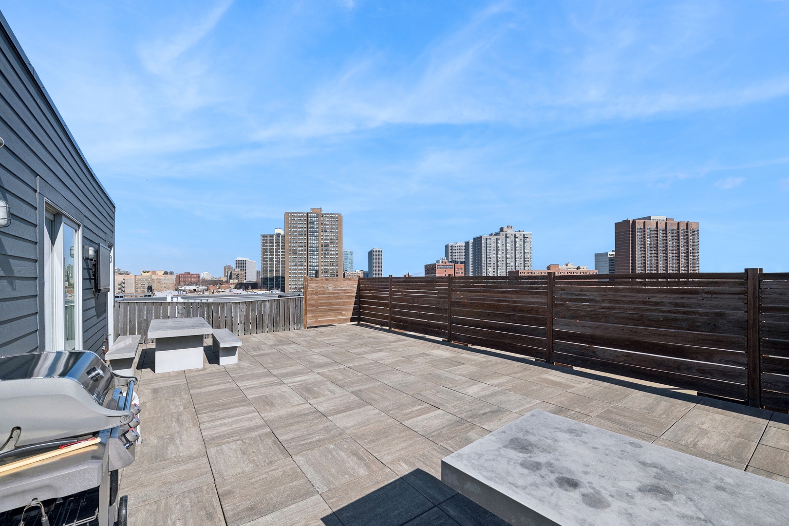 4027 N Broadway Street Unit: 204