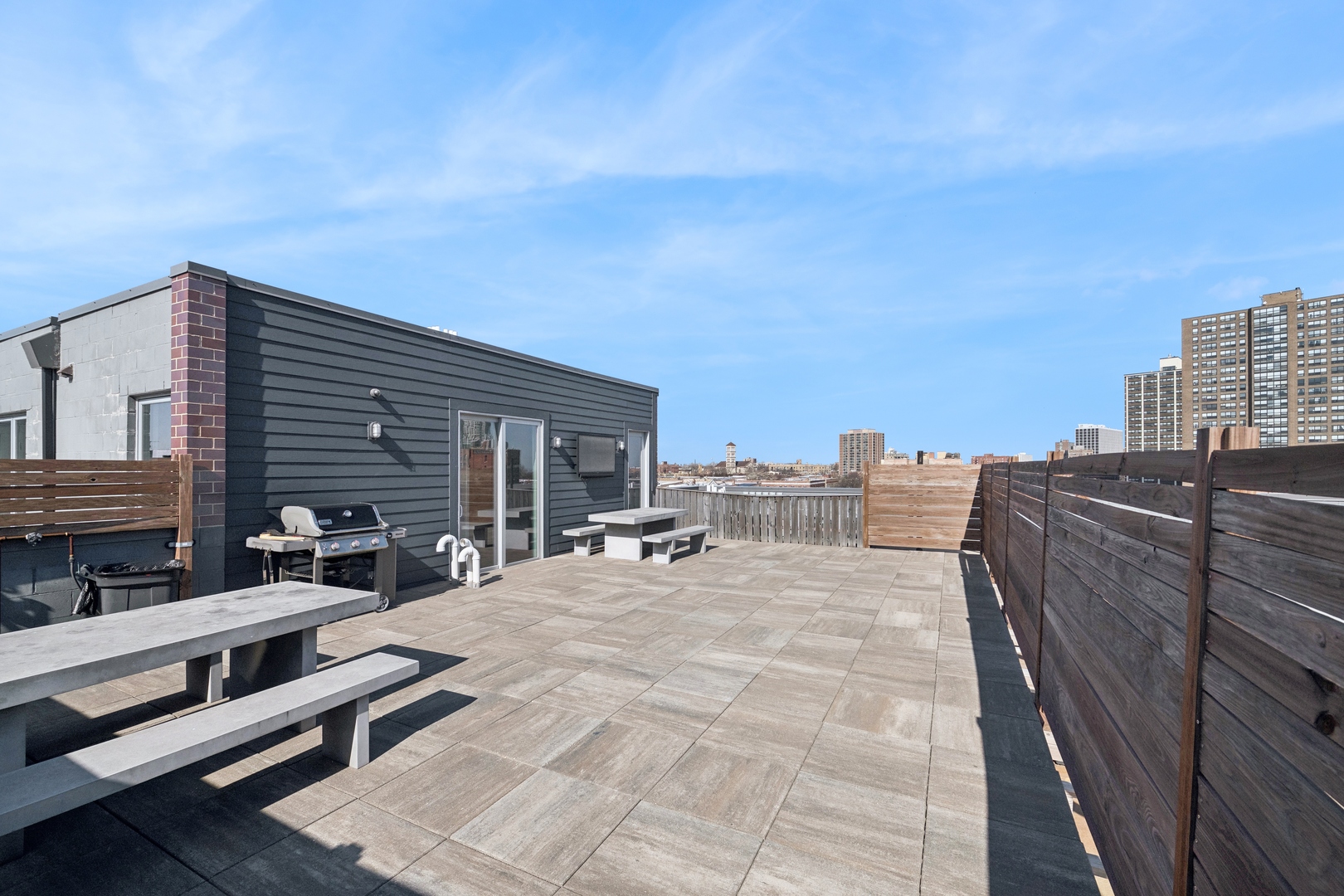 4027 N Broadway Street Unit: 204