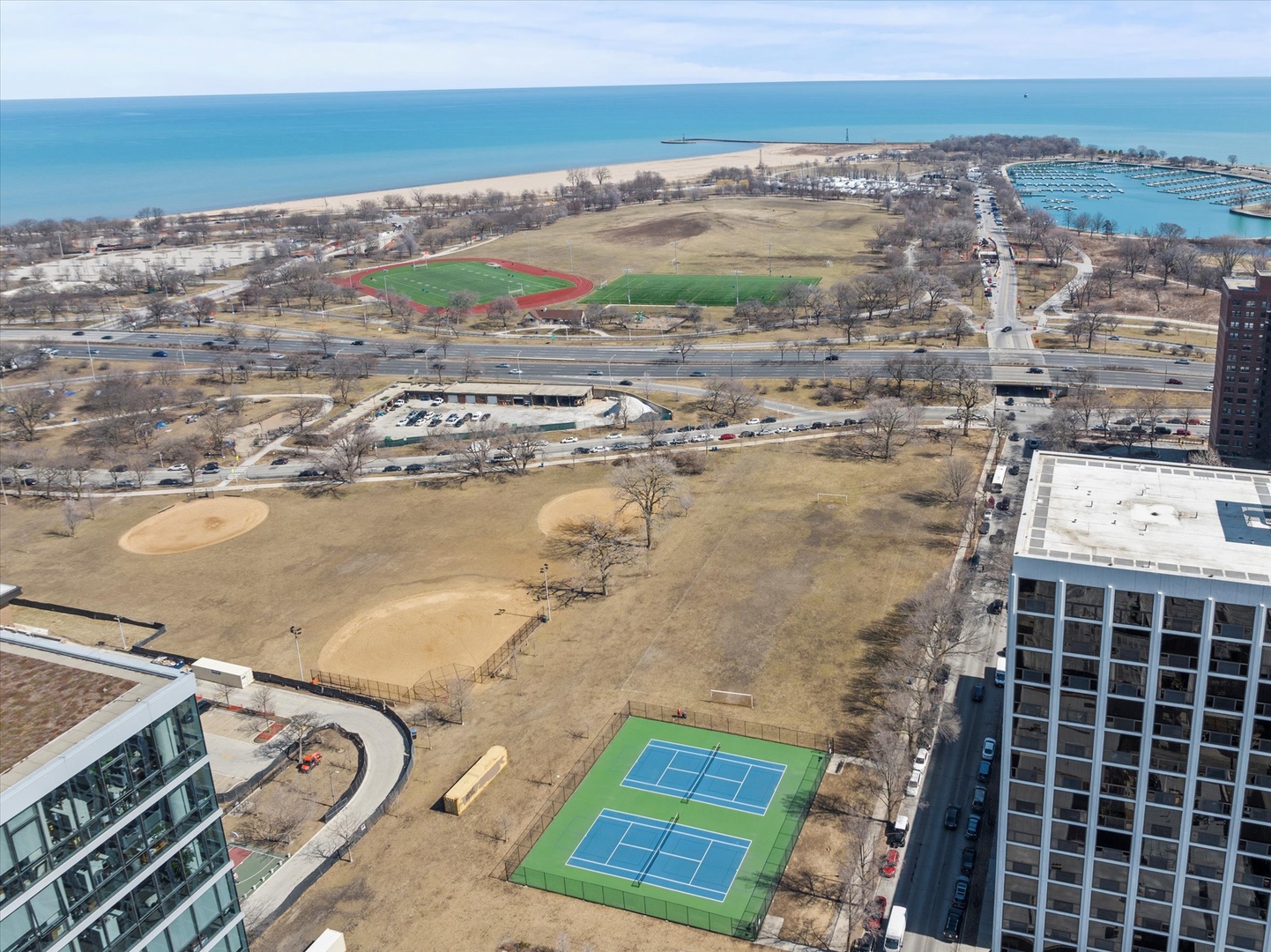 4343 N CLARENDON Avenue Unit: 1301