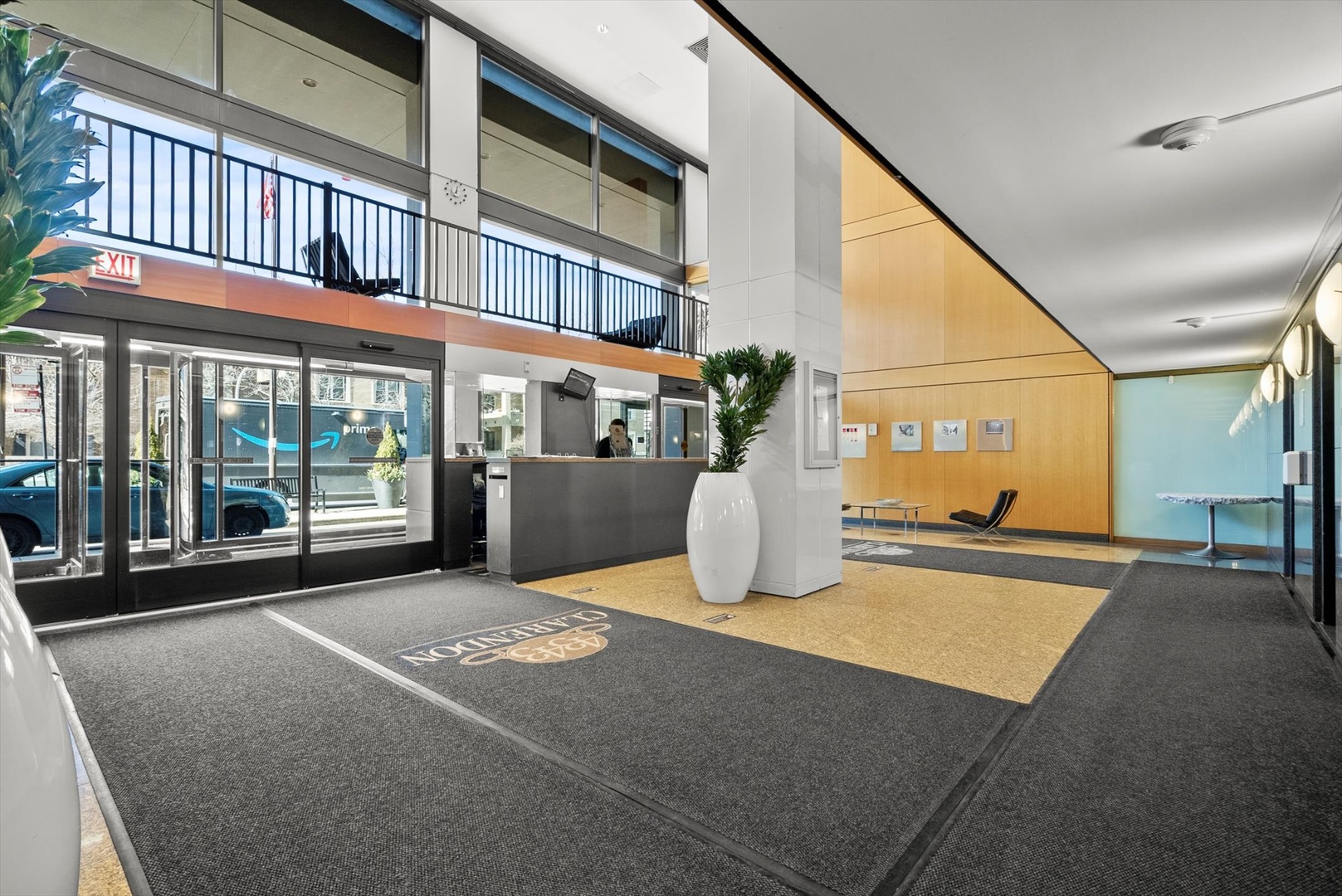 4343 N CLARENDON Avenue Unit: 1301