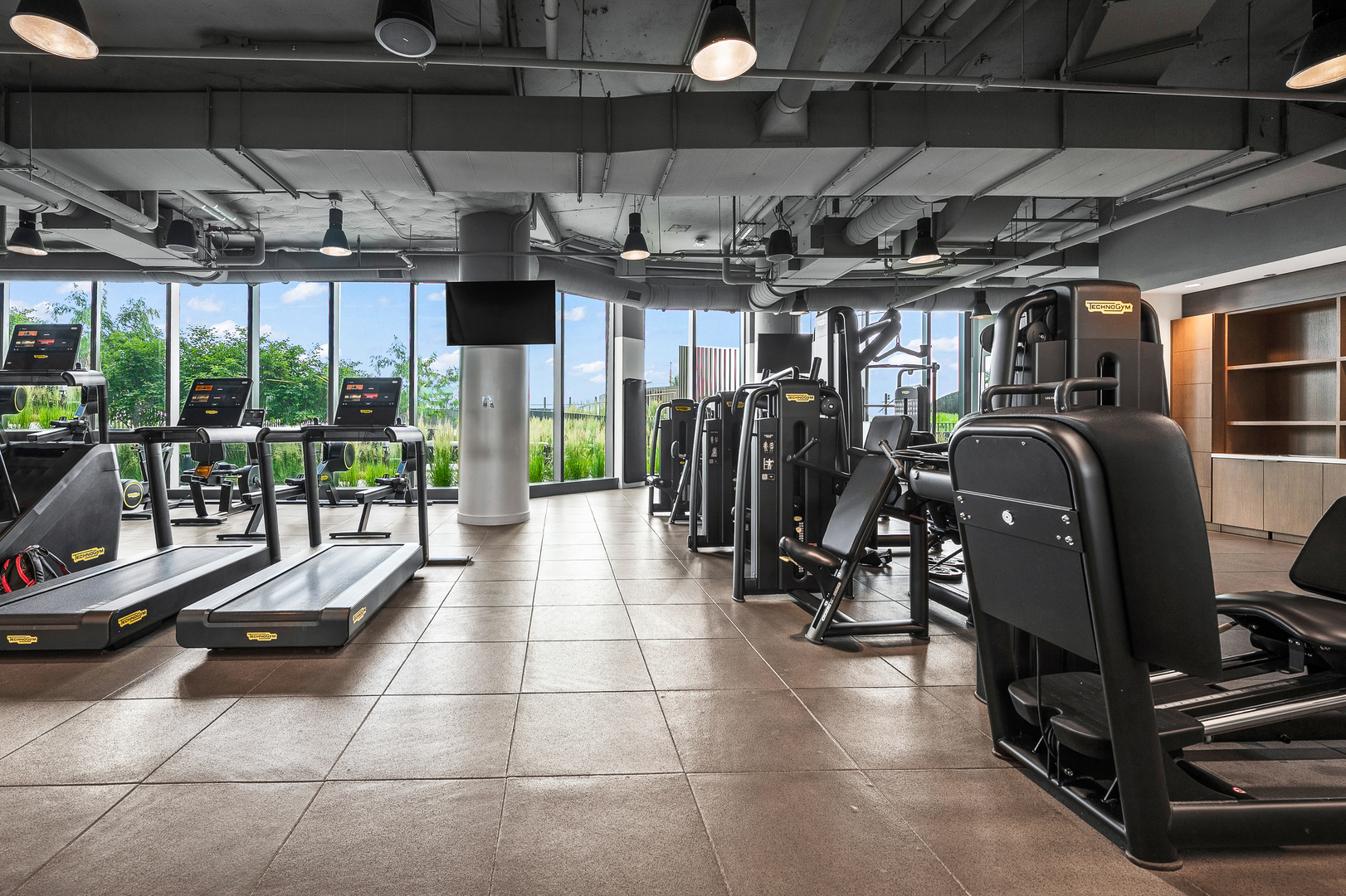 211 N Harbor Drive Unit: 2101