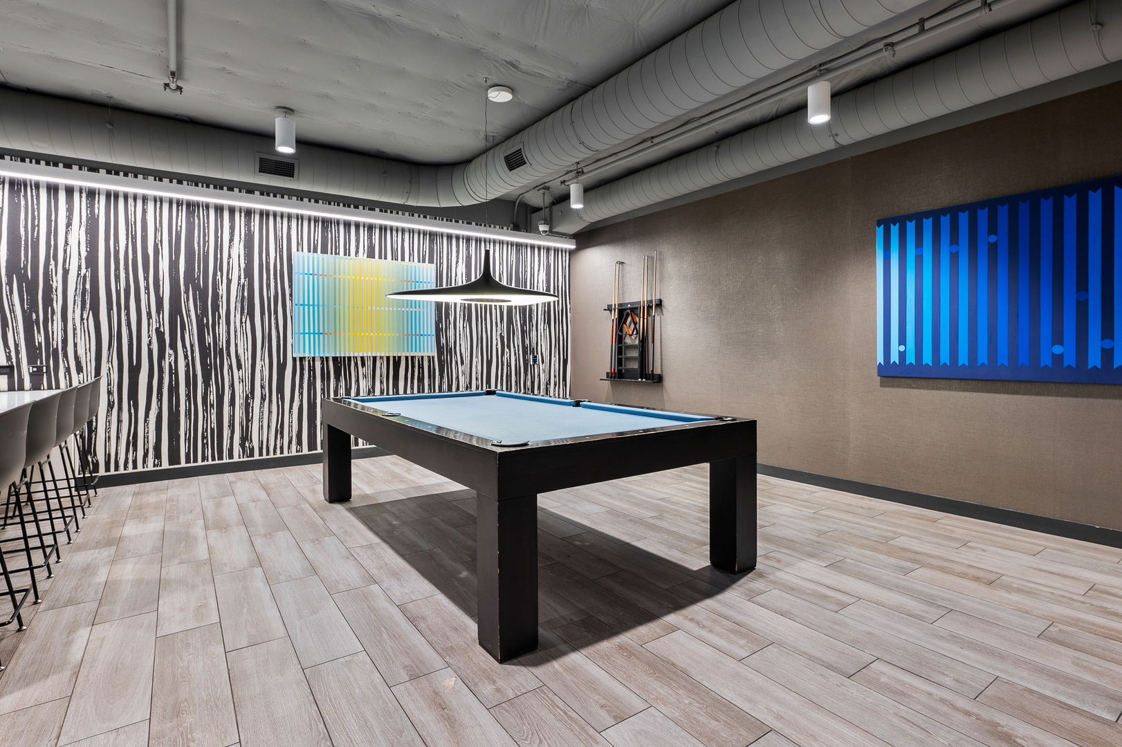 211 N Harbor Drive Unit: 2101