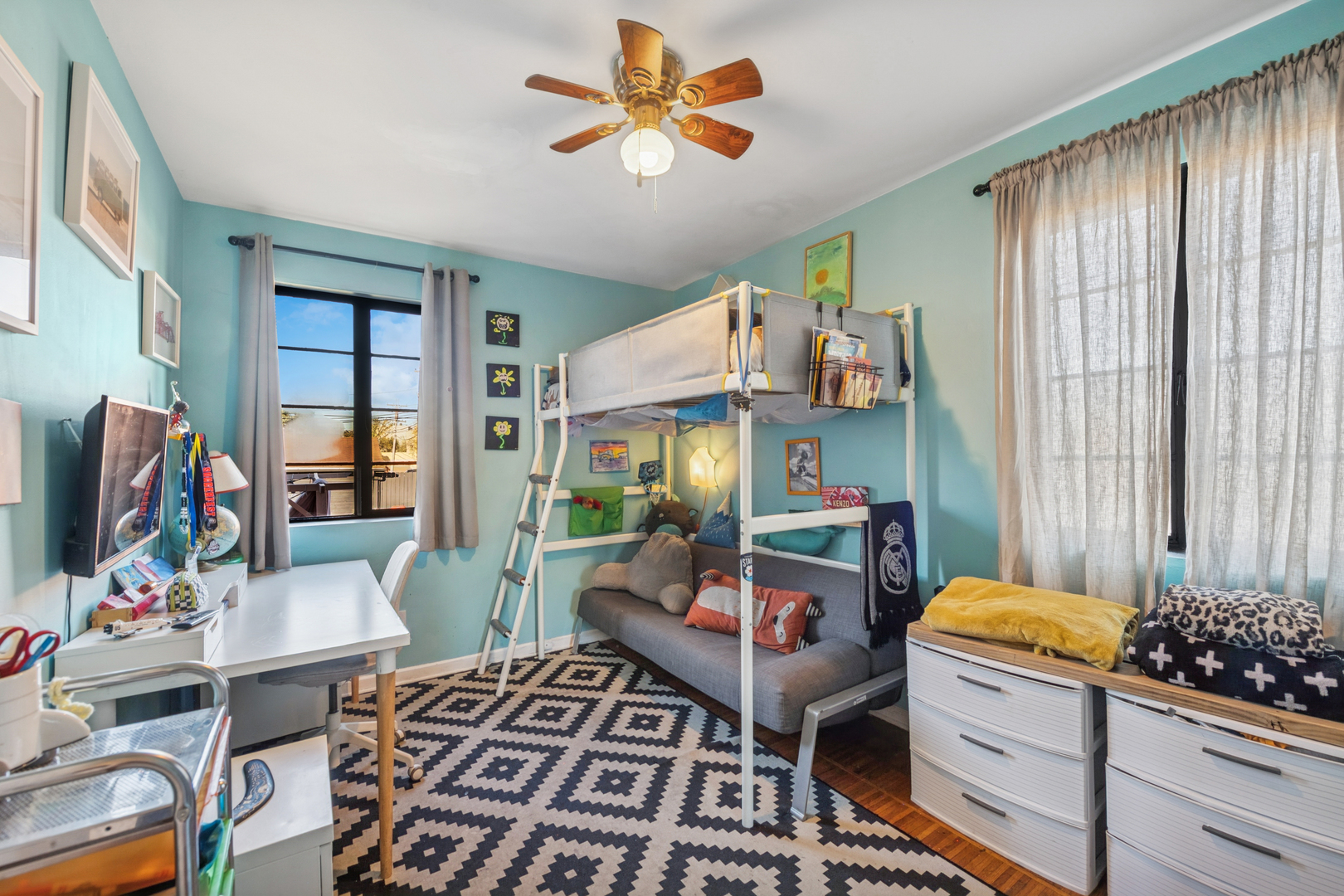 1235 N Elmwood Avenue