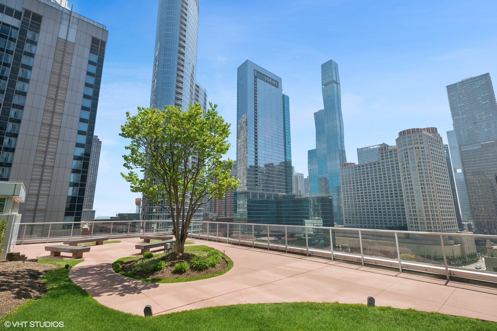 240 E Illinois Street Unit: 607