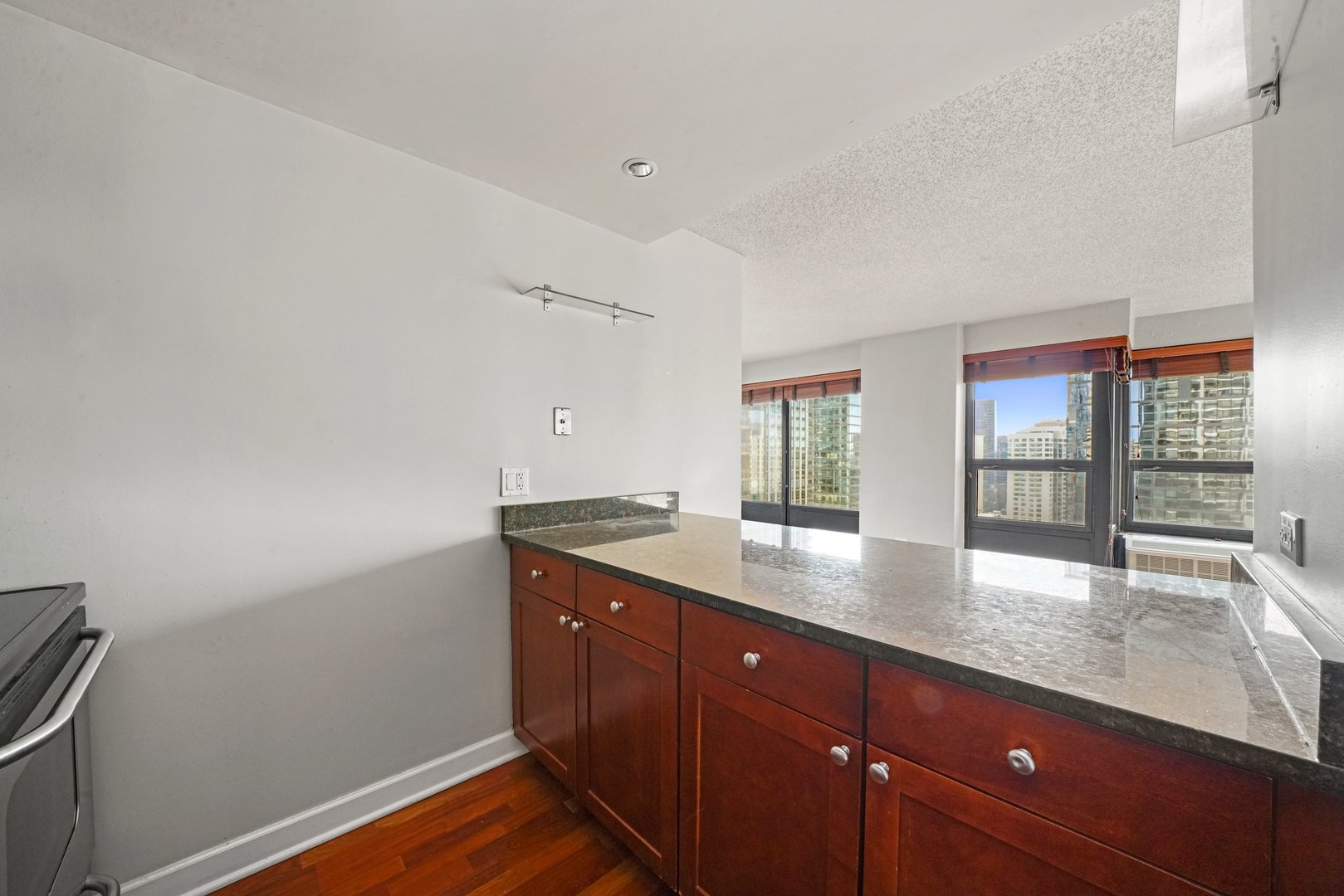 30 E Huron Street Unit: 1904