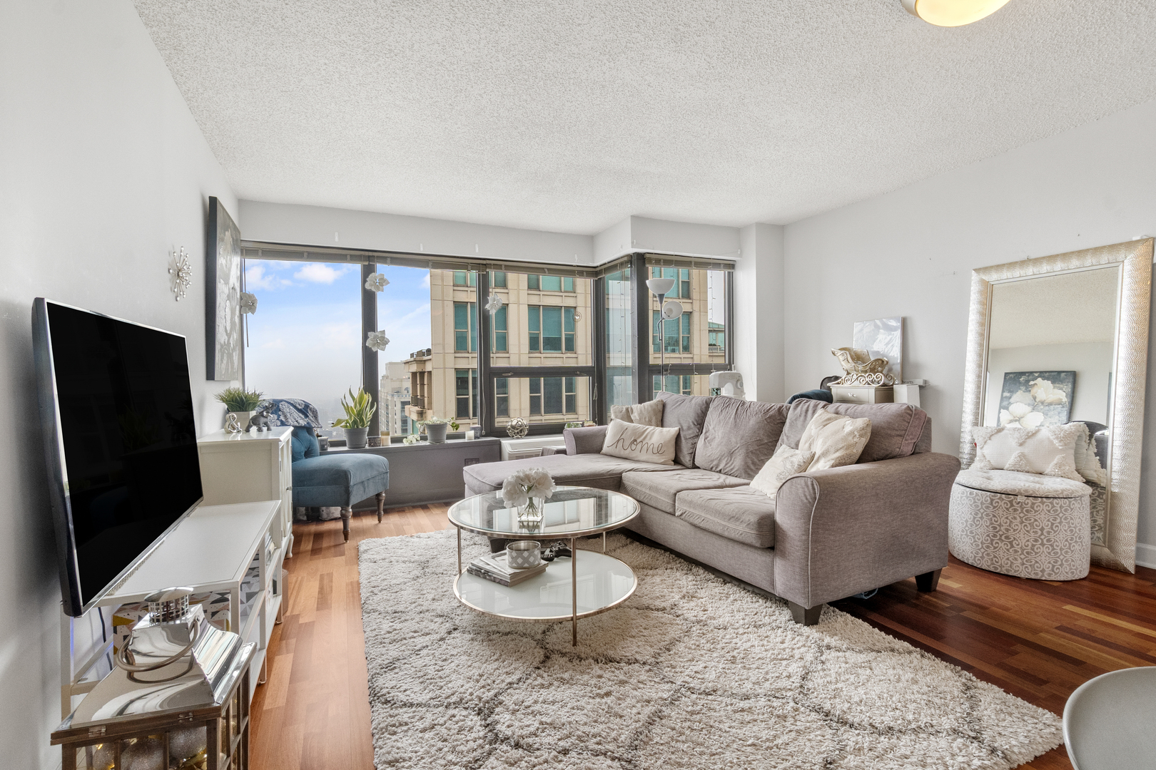 30 E HURON Street Unit: 5306