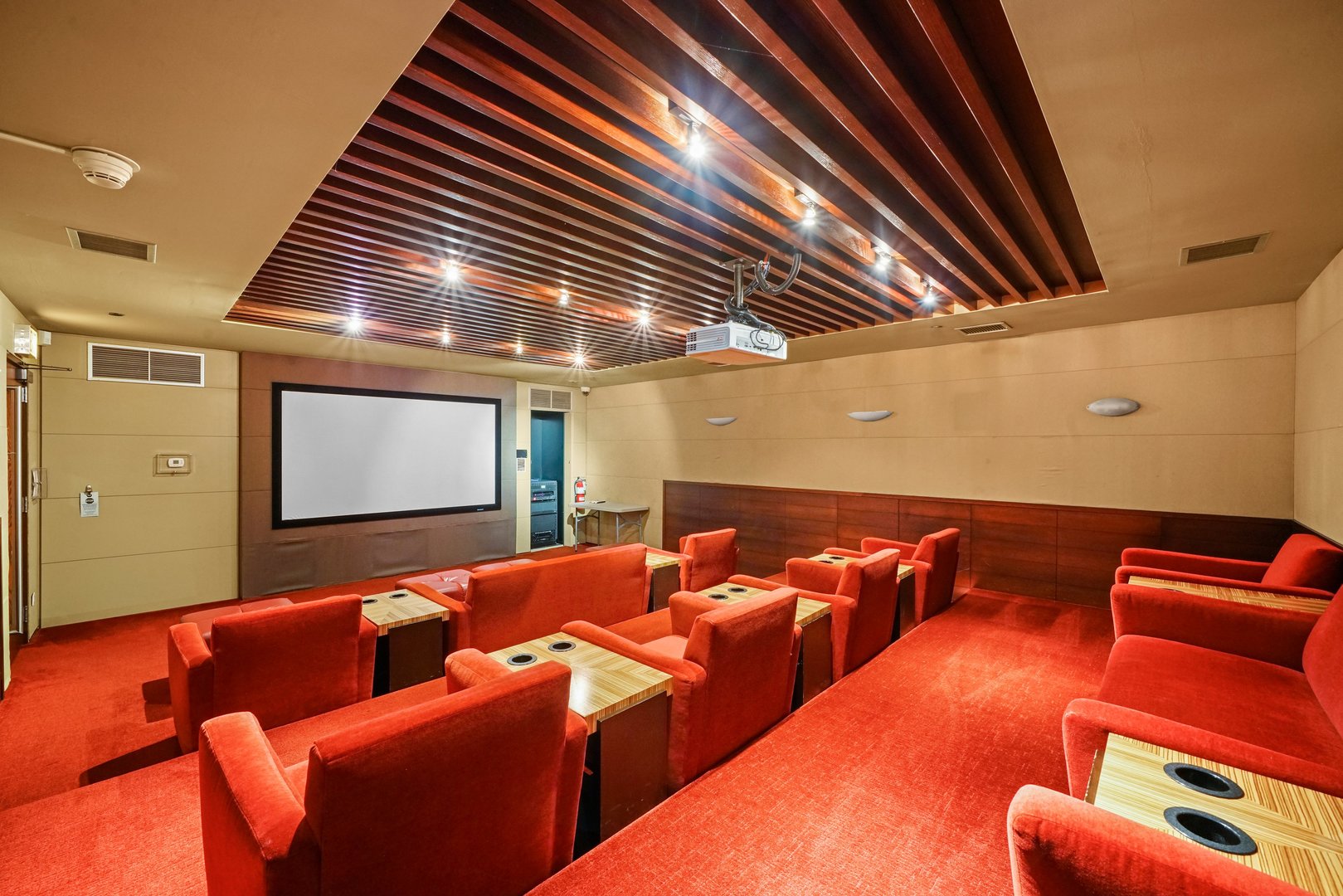 30 E HURON Street Unit: 5306