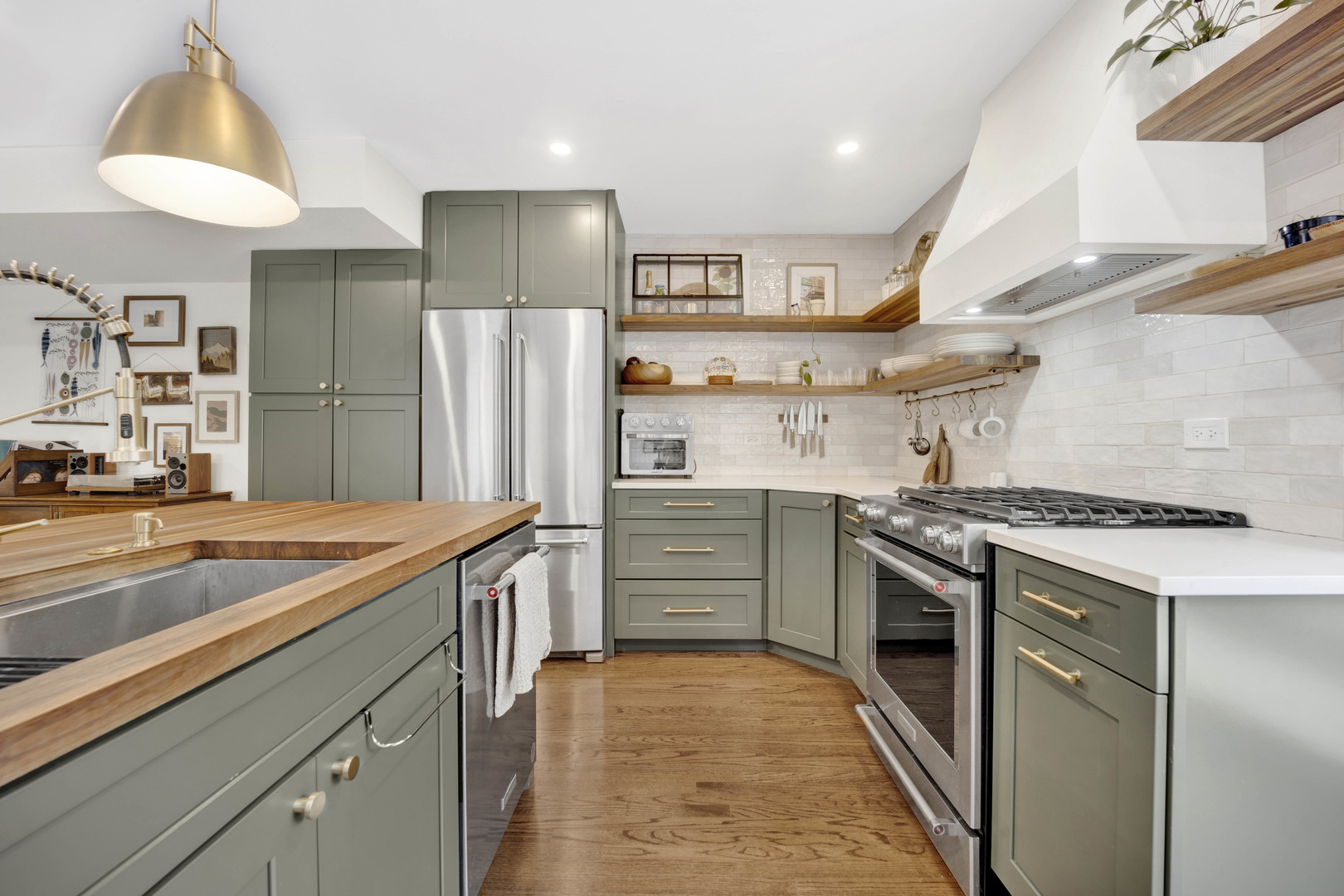 1646 W Julian Street Unit: D