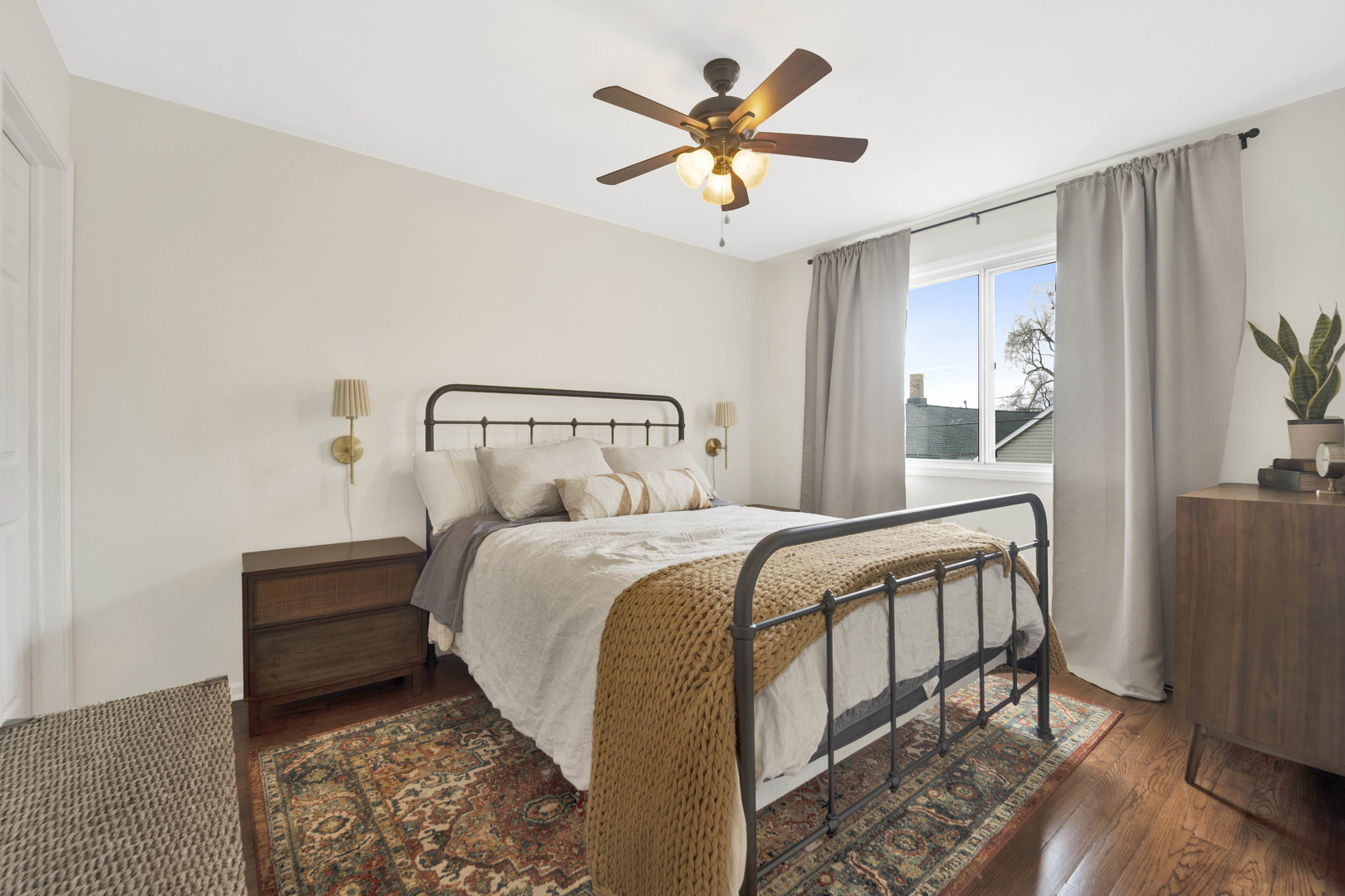 1646 W Julian Street Unit: D