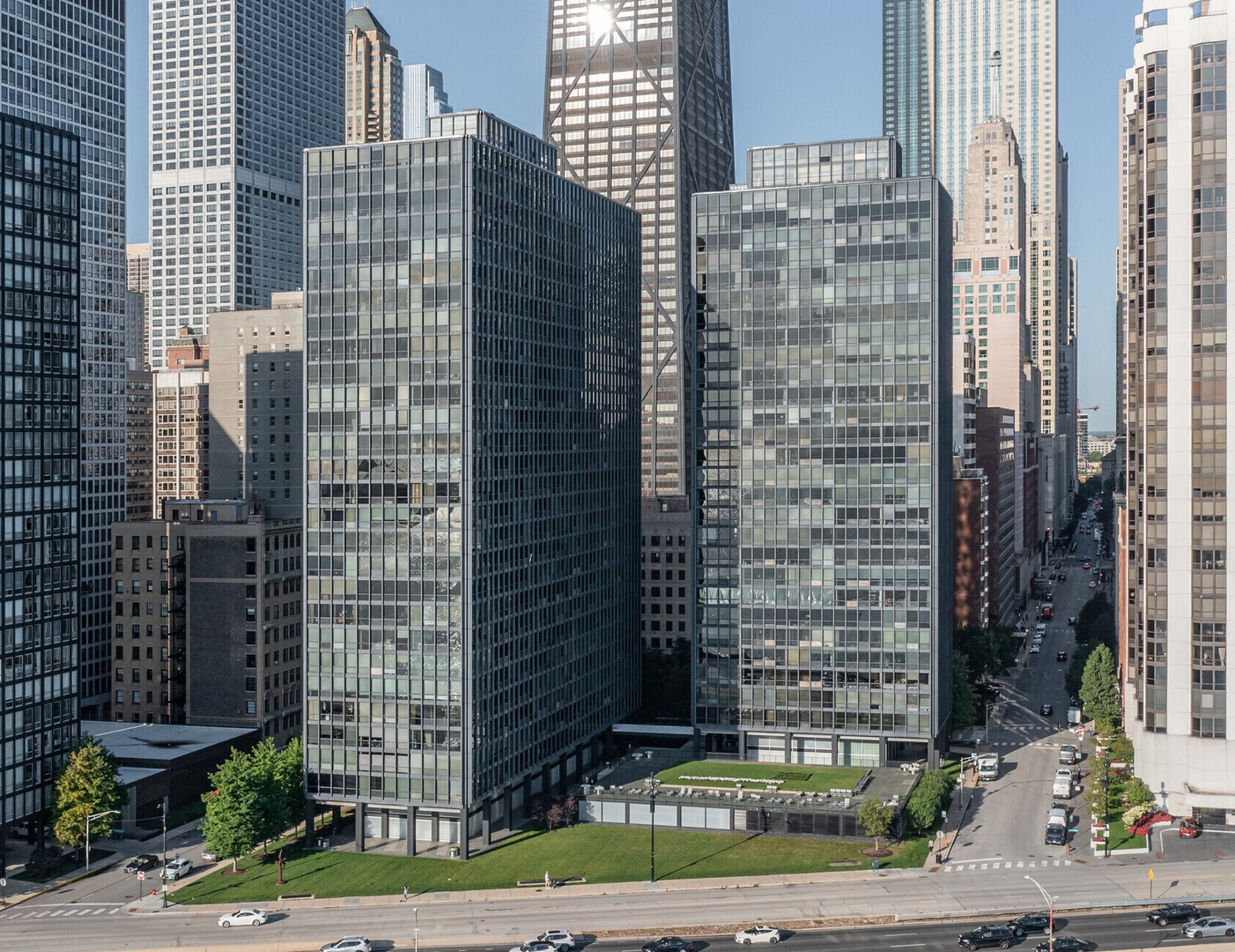 910 N Lake Shore Drive Unit: 1016
