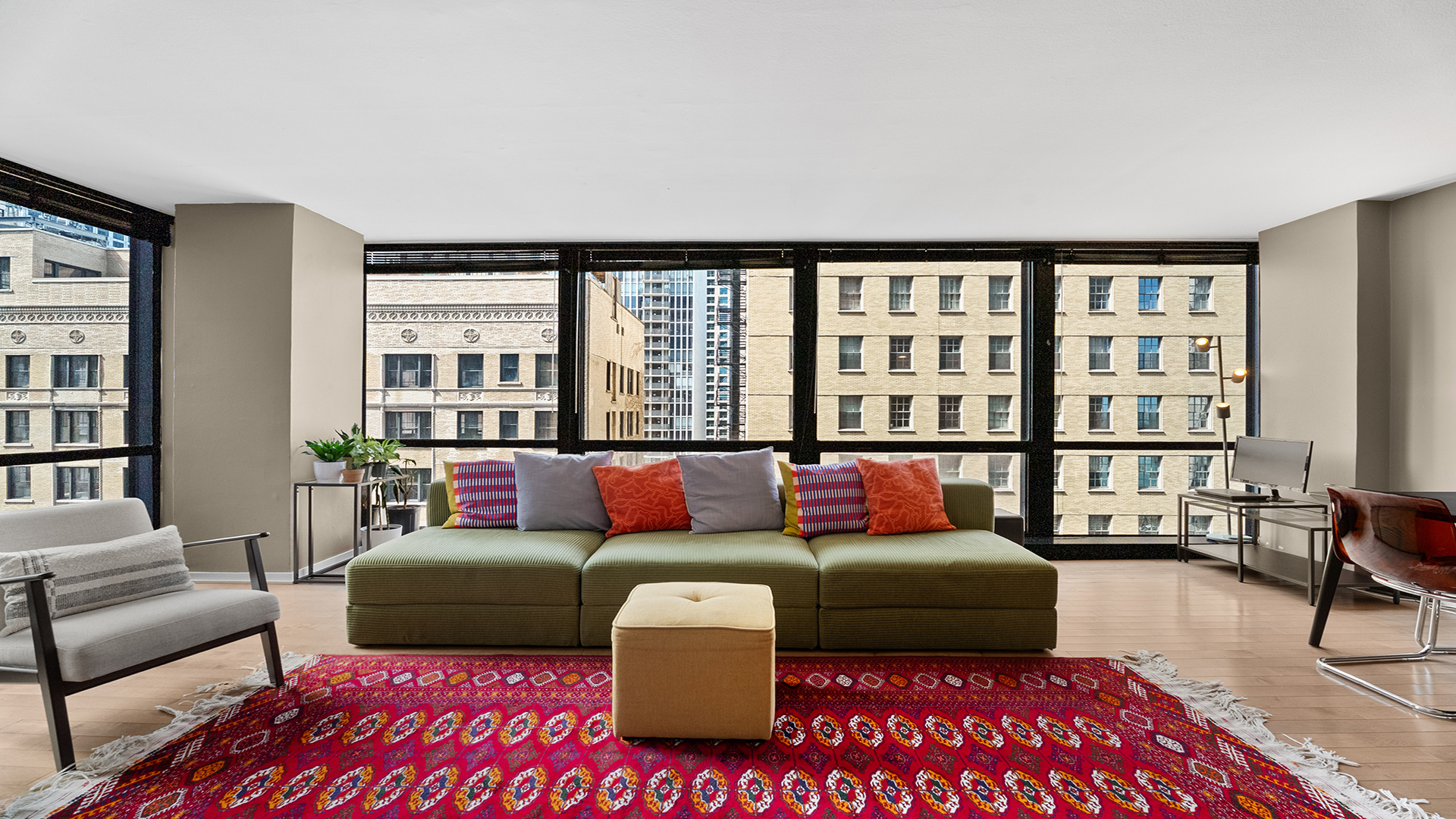 910 N Lake Shore Drive Unit: 1016
