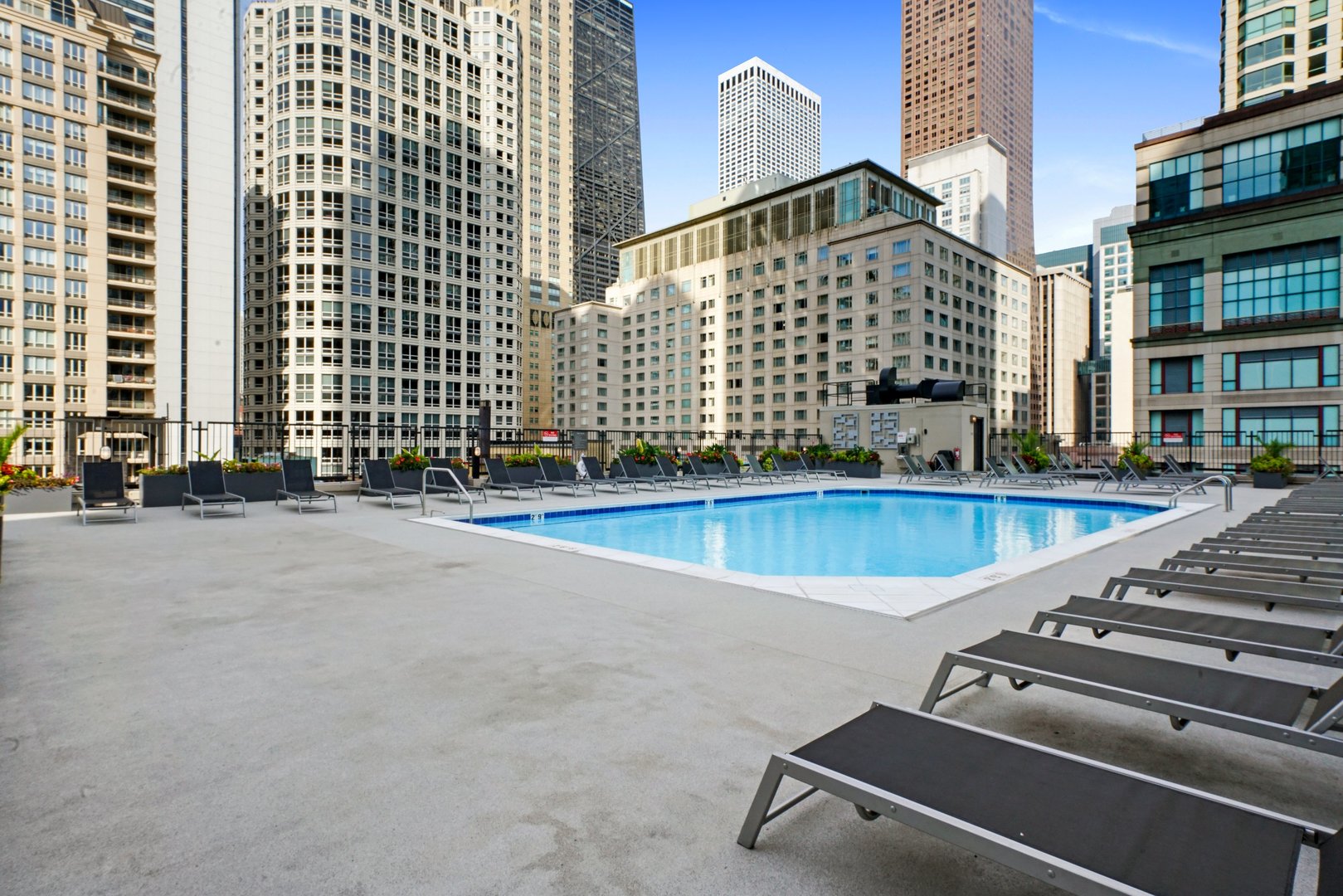 30 E Huron Street Unit: 1904