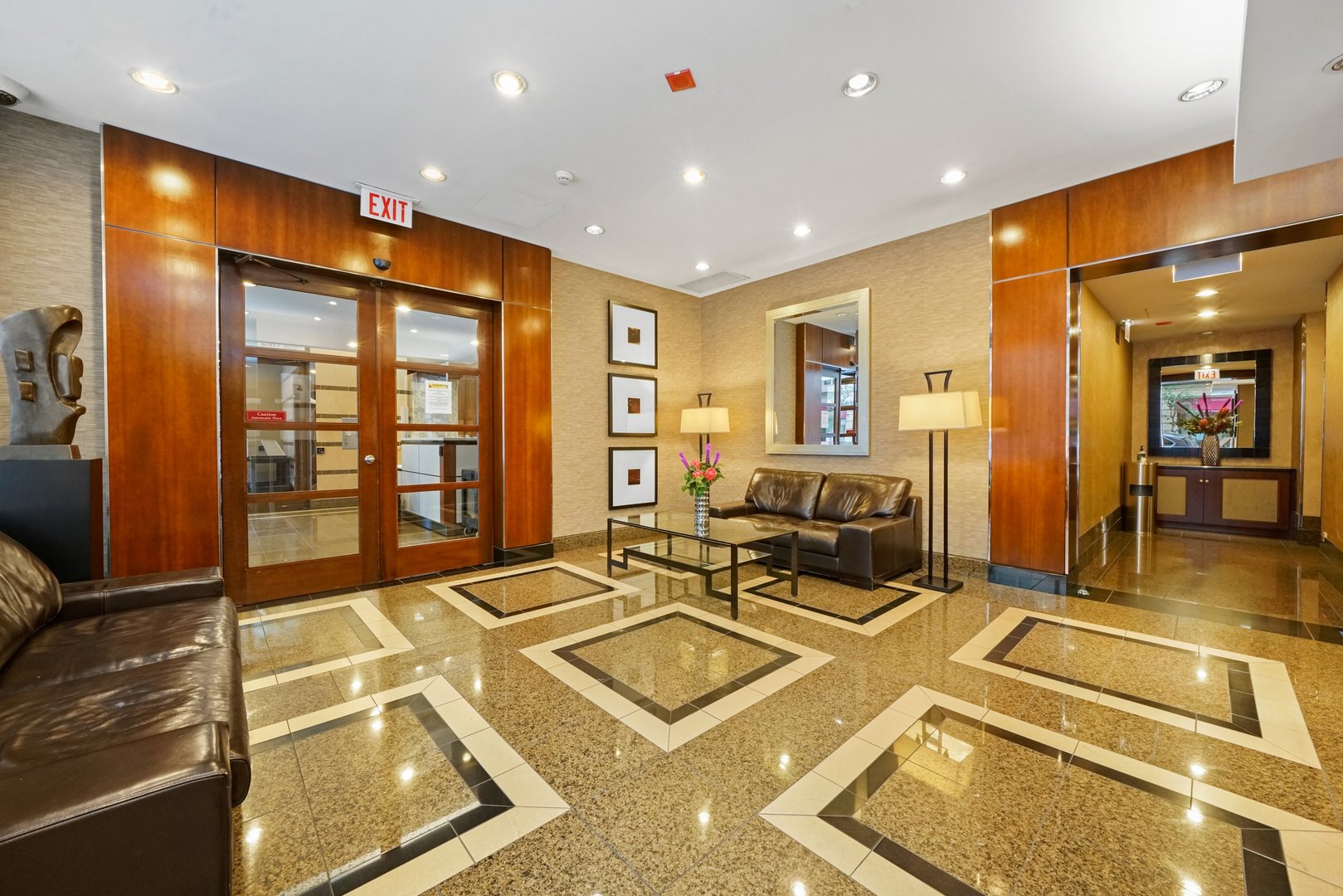 30 E Huron Street Unit: 1904