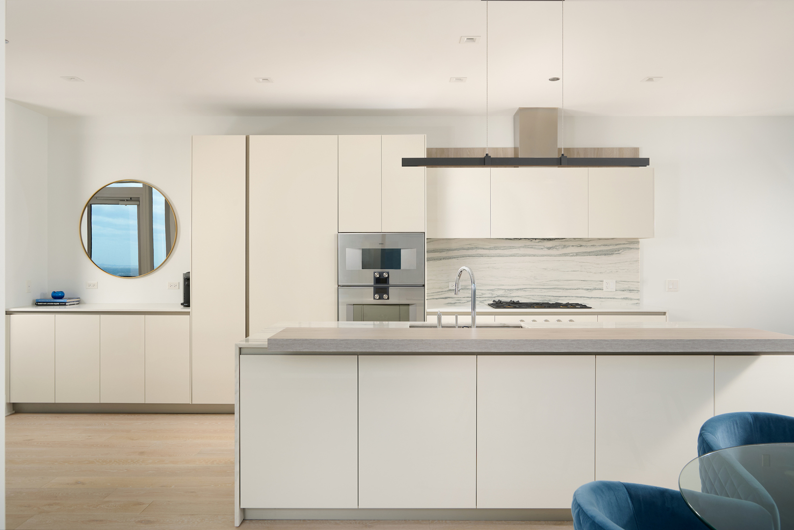 363 E Wacker Drive Unit: 5701