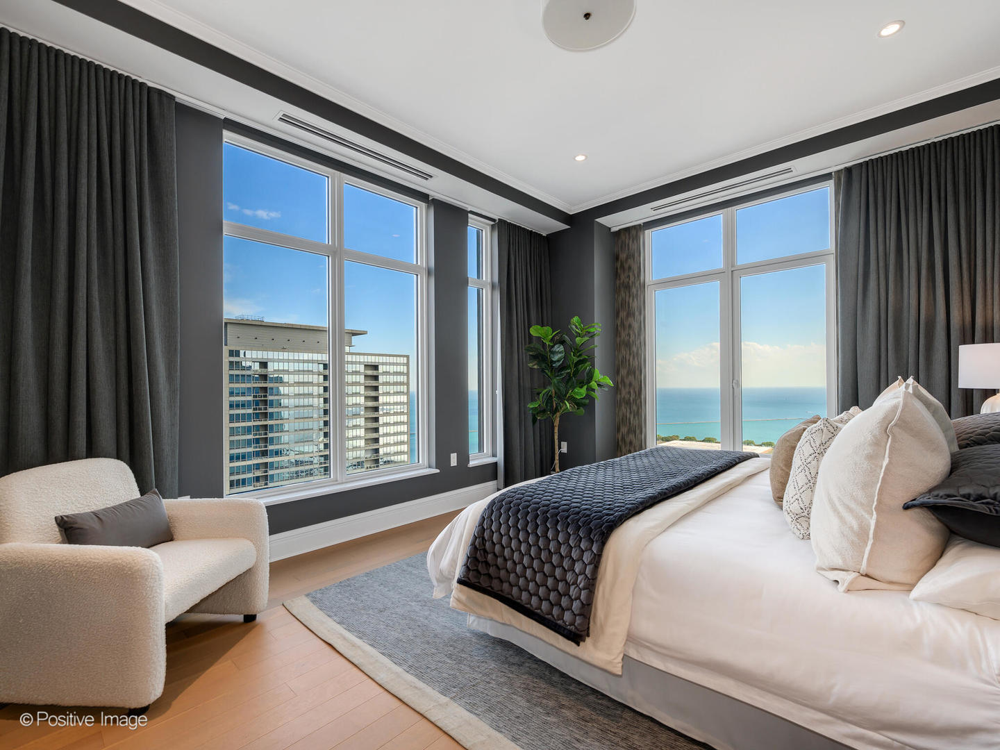 451 E Grand Avenue Unit: 4602