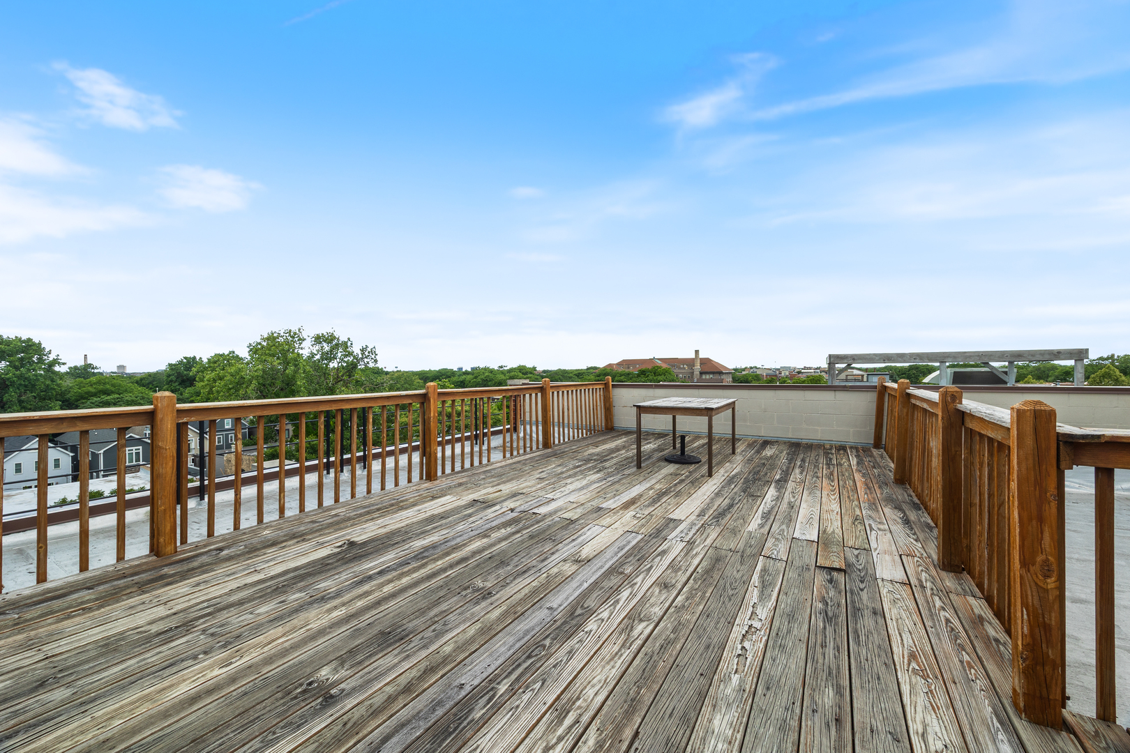 1740 W BELMONT Avenue Unit: 1R