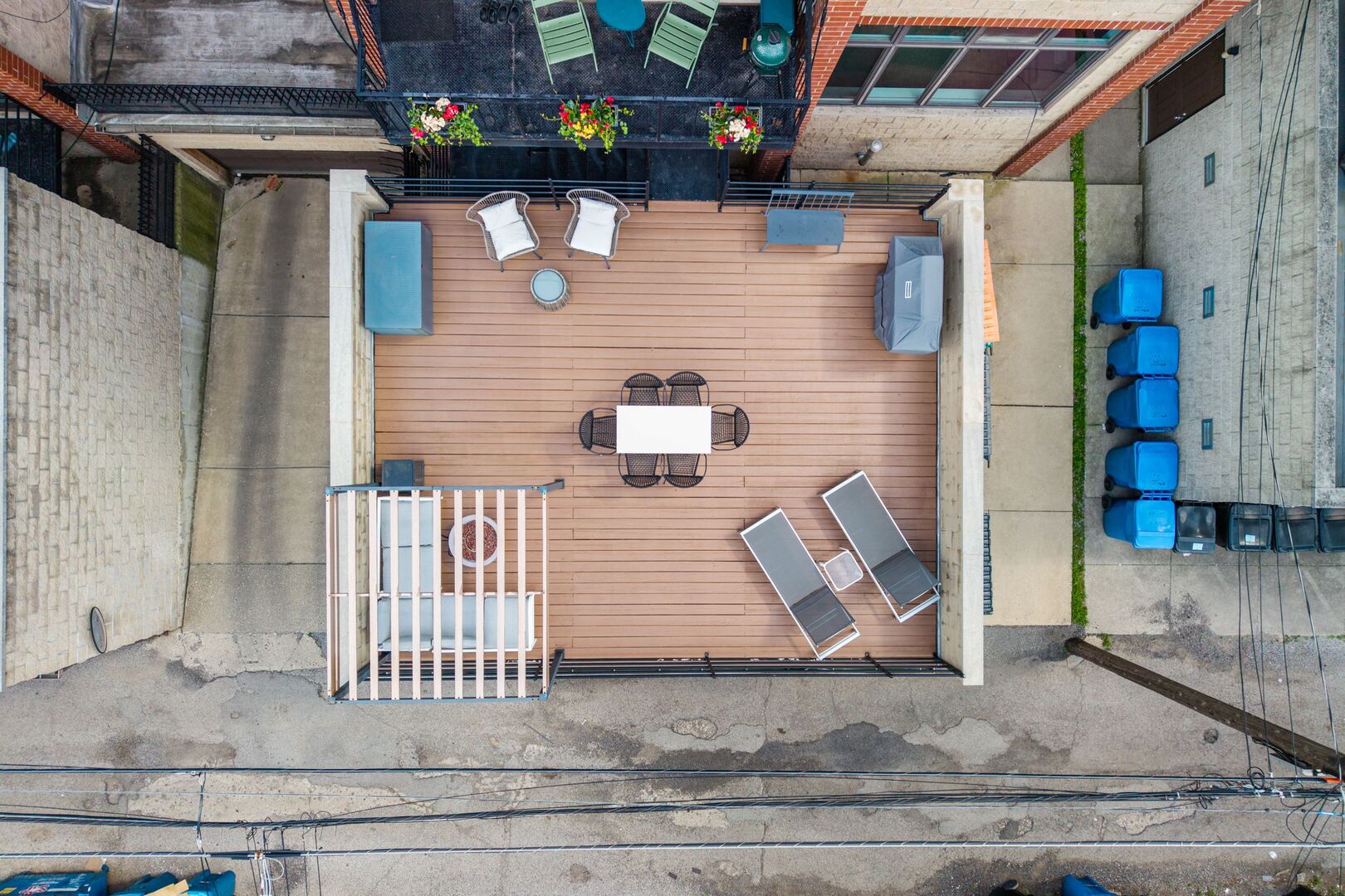 1740 W BELMONT Avenue Unit: 1R