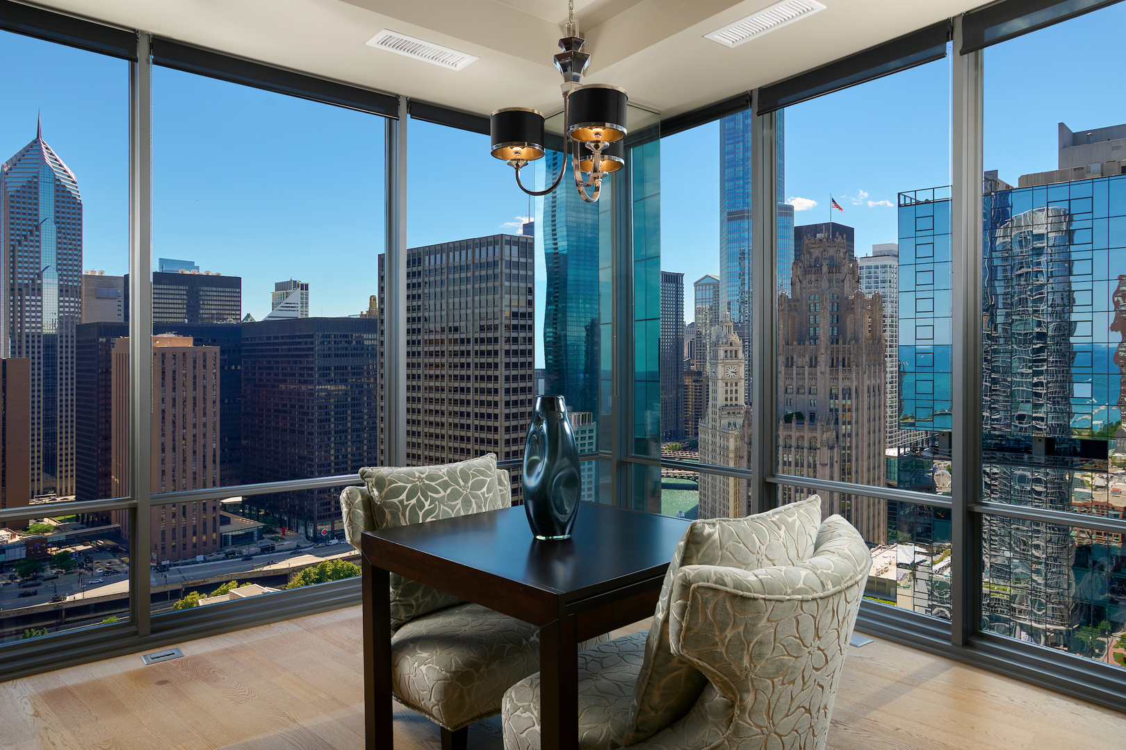 240 E Illinois Street Unit: 3001