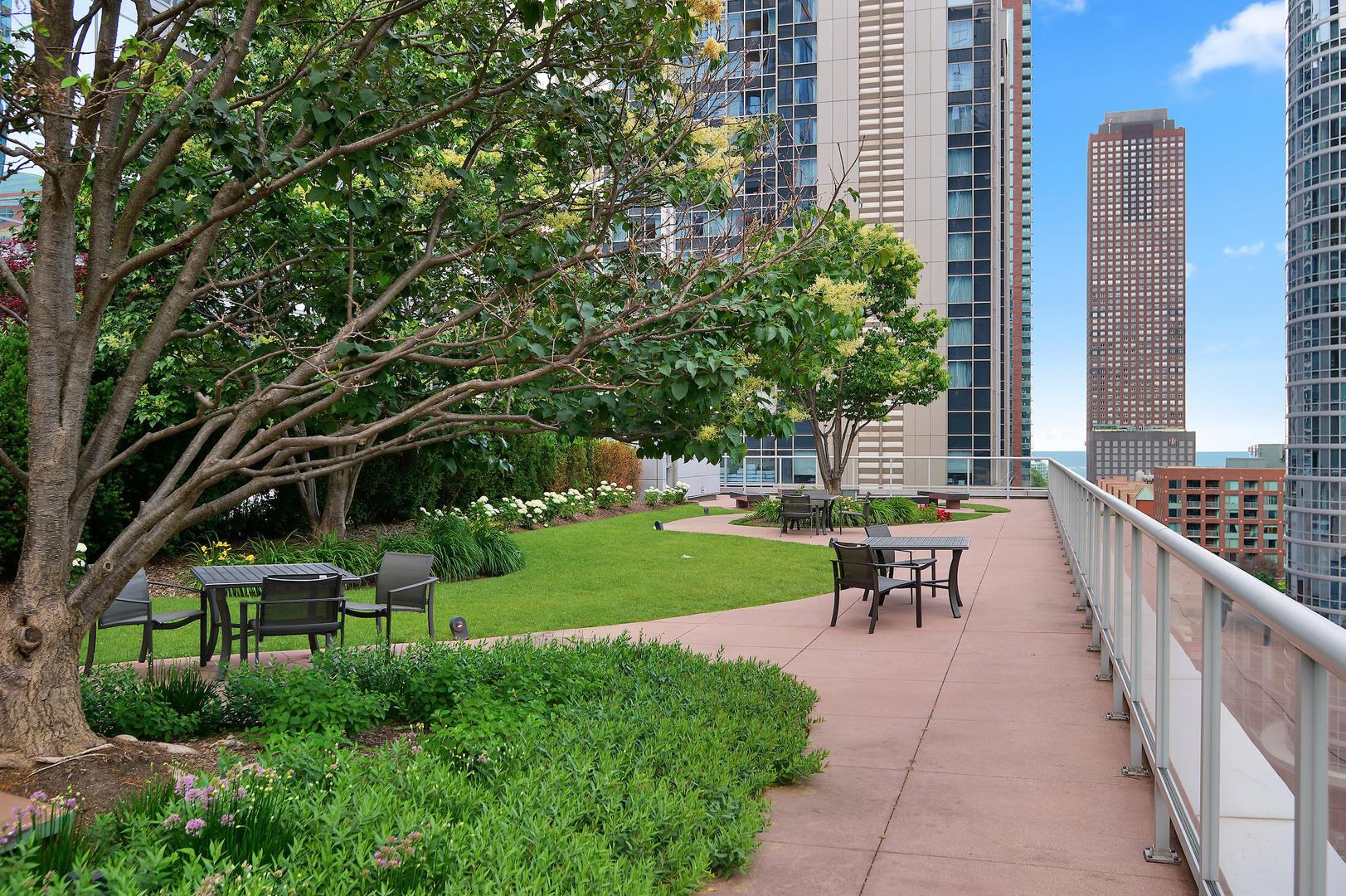 240 E Illinois Street Unit: 3001