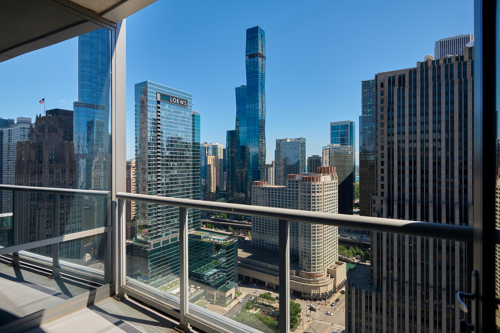 240 E Illinois Street Unit: 3001
