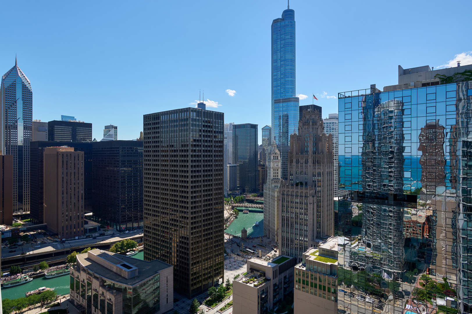 240 E Illinois Street Unit: 3001