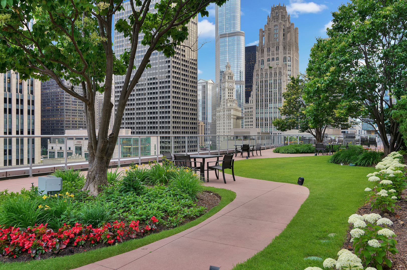 240 E Illinois Street Unit: 3001
