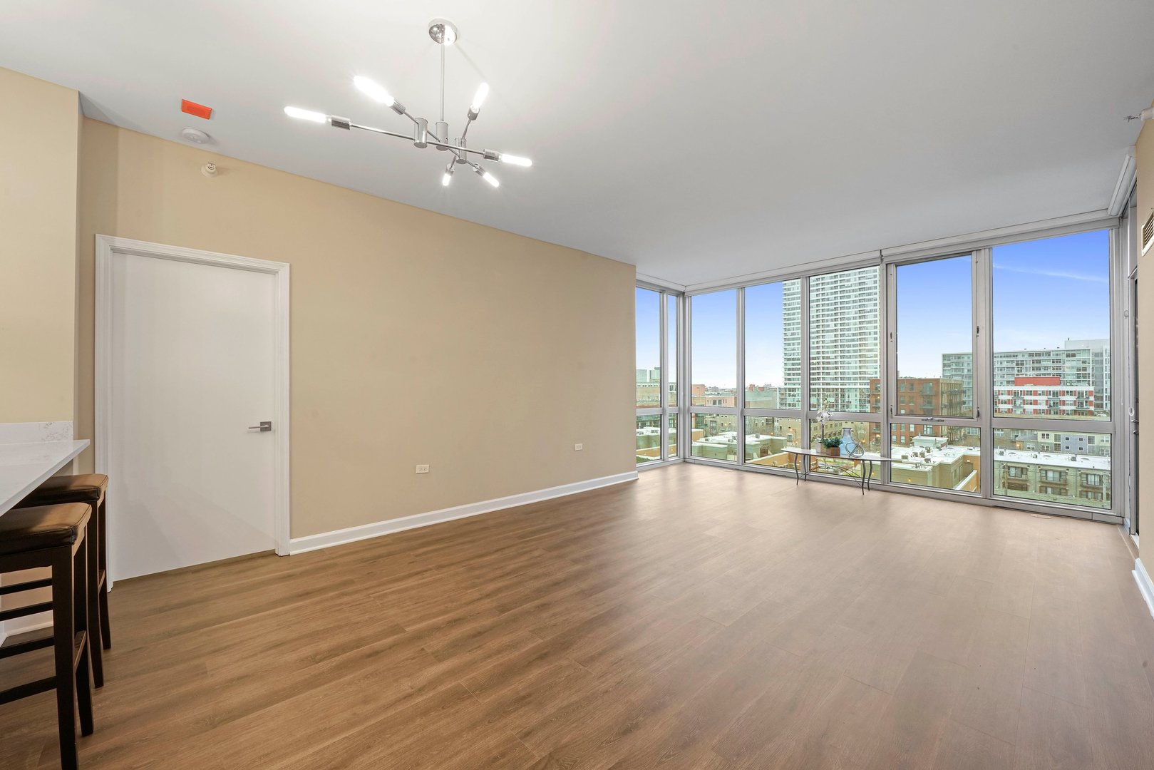 1629 S Prairie Avenue Unit: 809