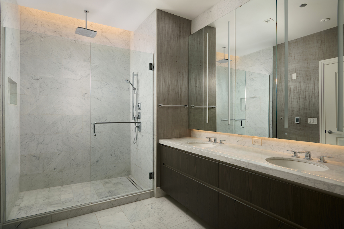 363 E Wacker Drive Unit: 3404