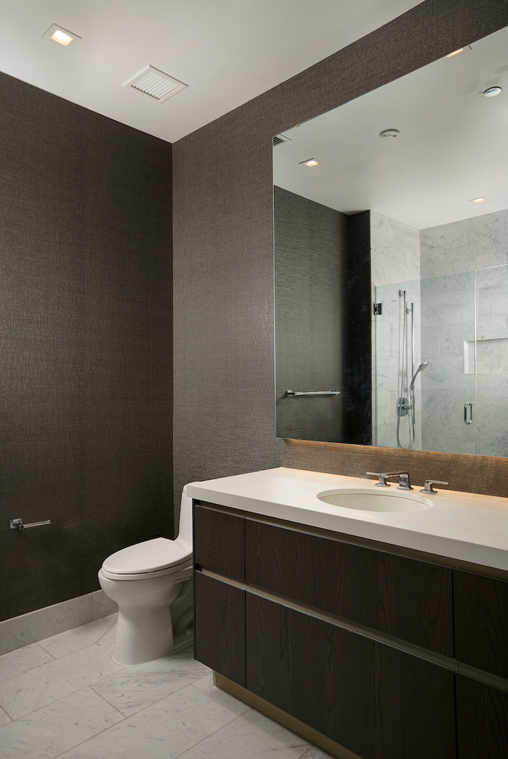 363 E Wacker Drive Unit: 3404