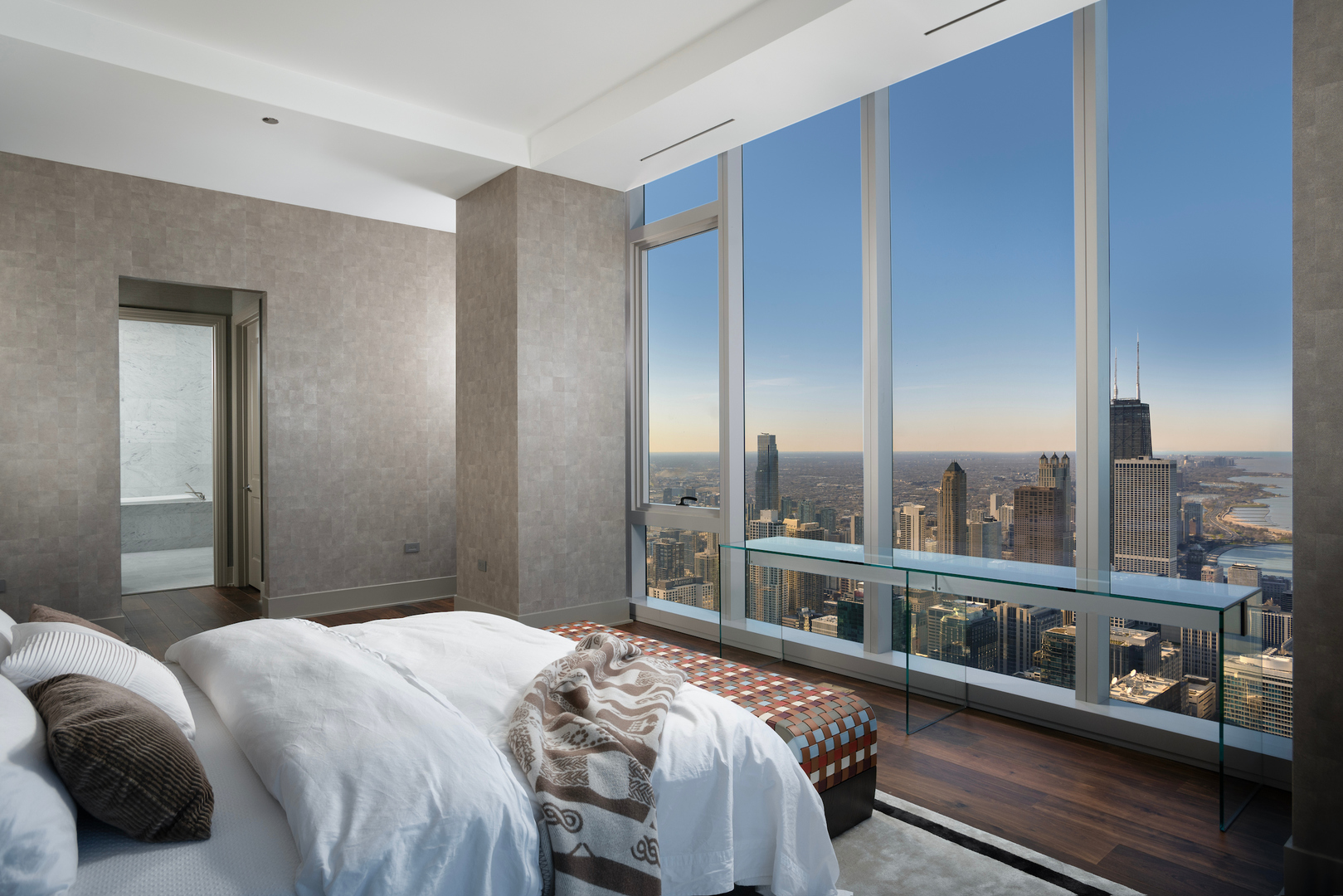 363 E Wacker Drive Unit: 7601