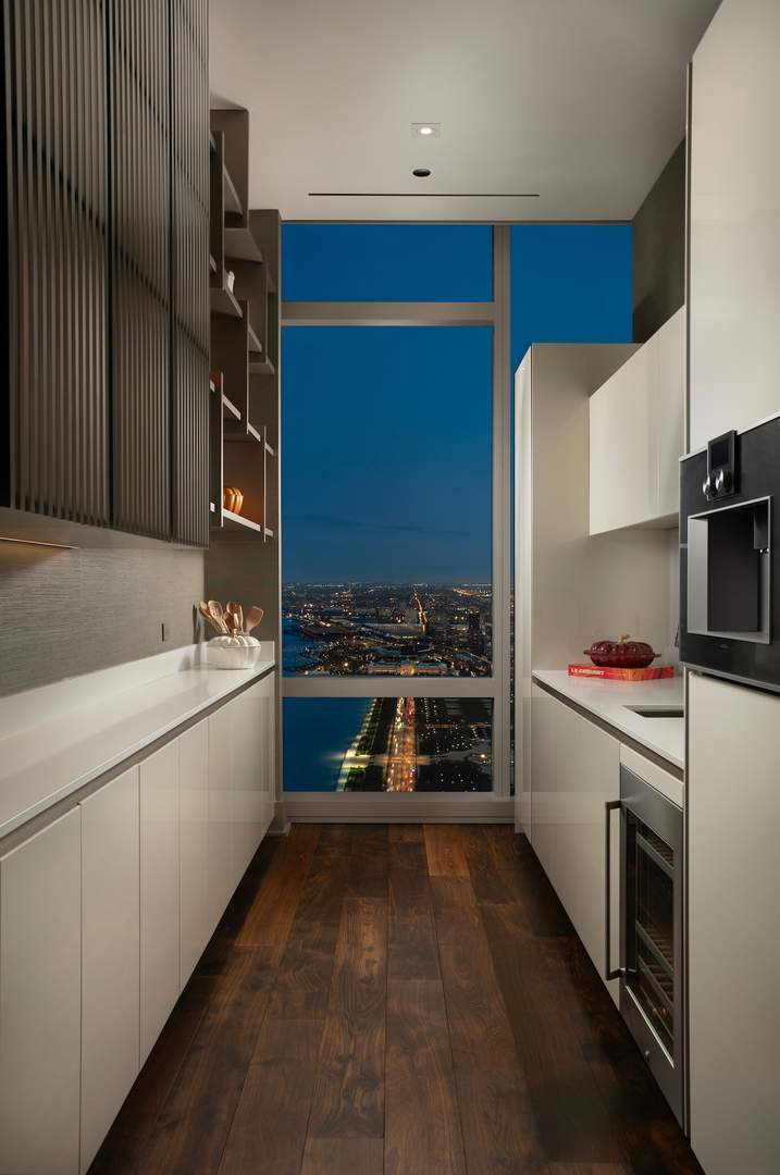 363 E Wacker Drive Unit: 7601