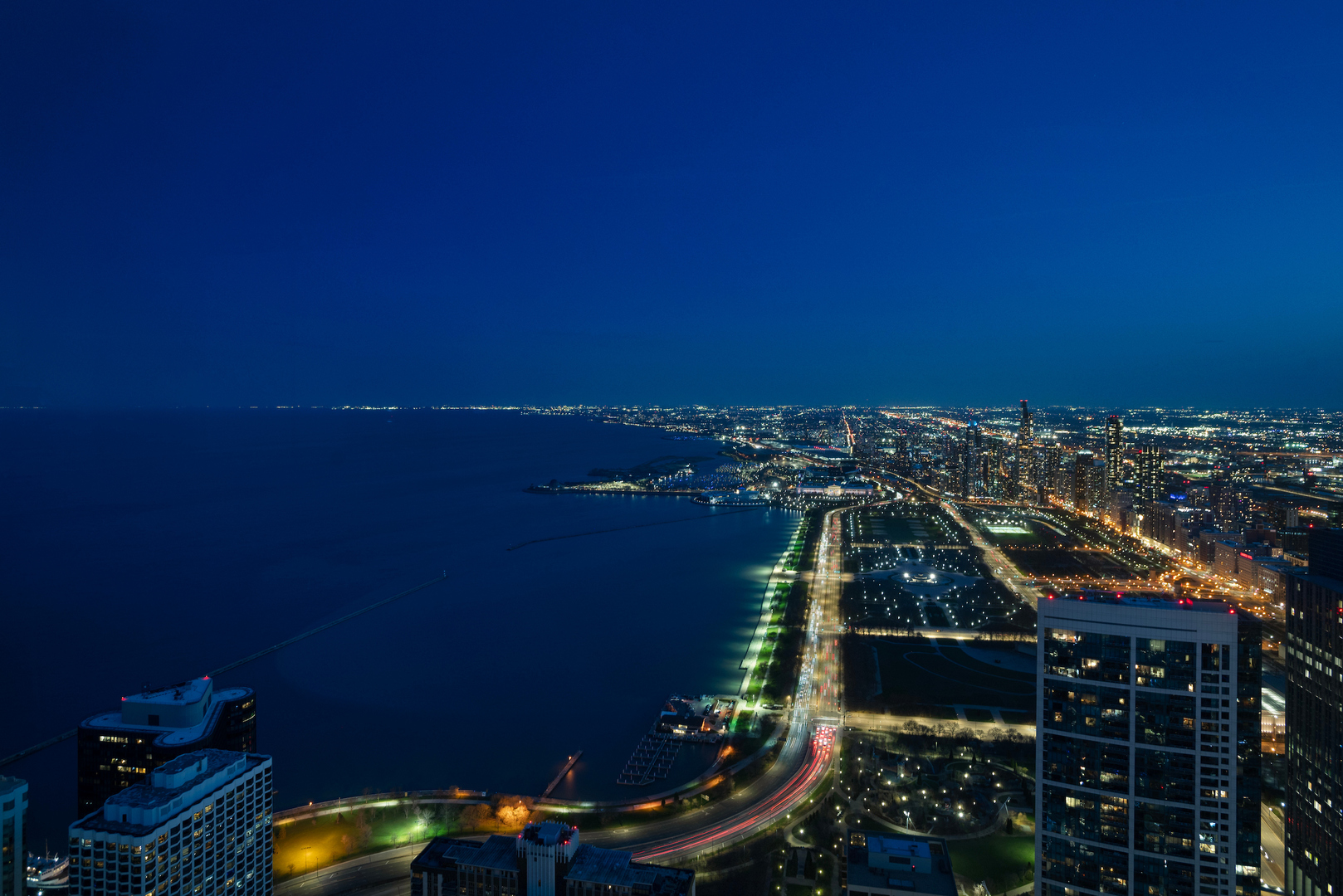 363 E Wacker Drive Unit: 7601