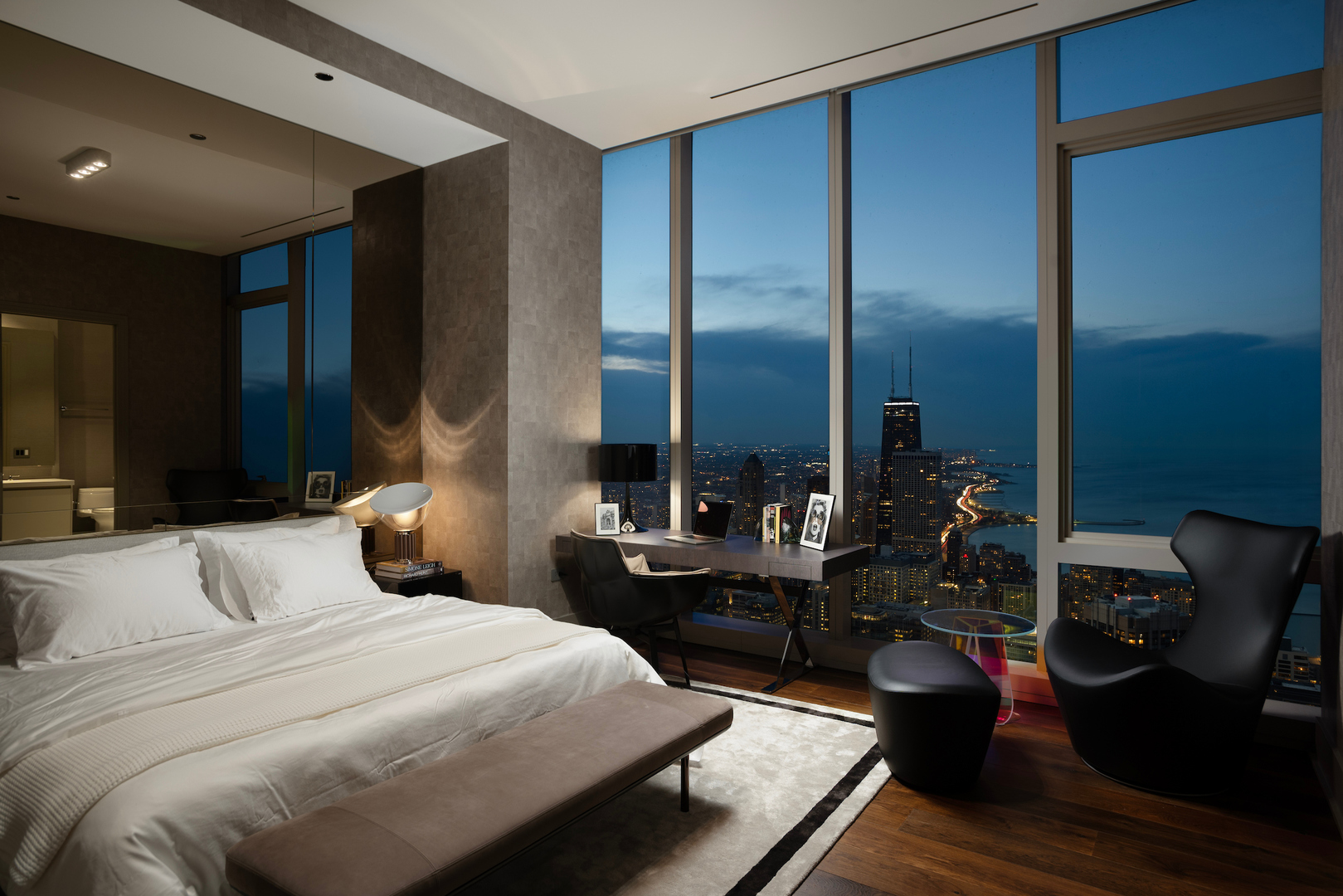 363 E Wacker Drive Unit: 7601