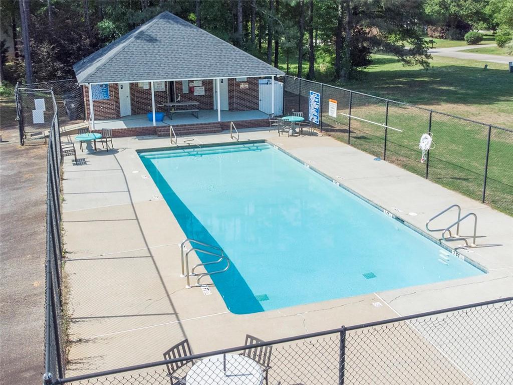 426 Grove Pointe Court