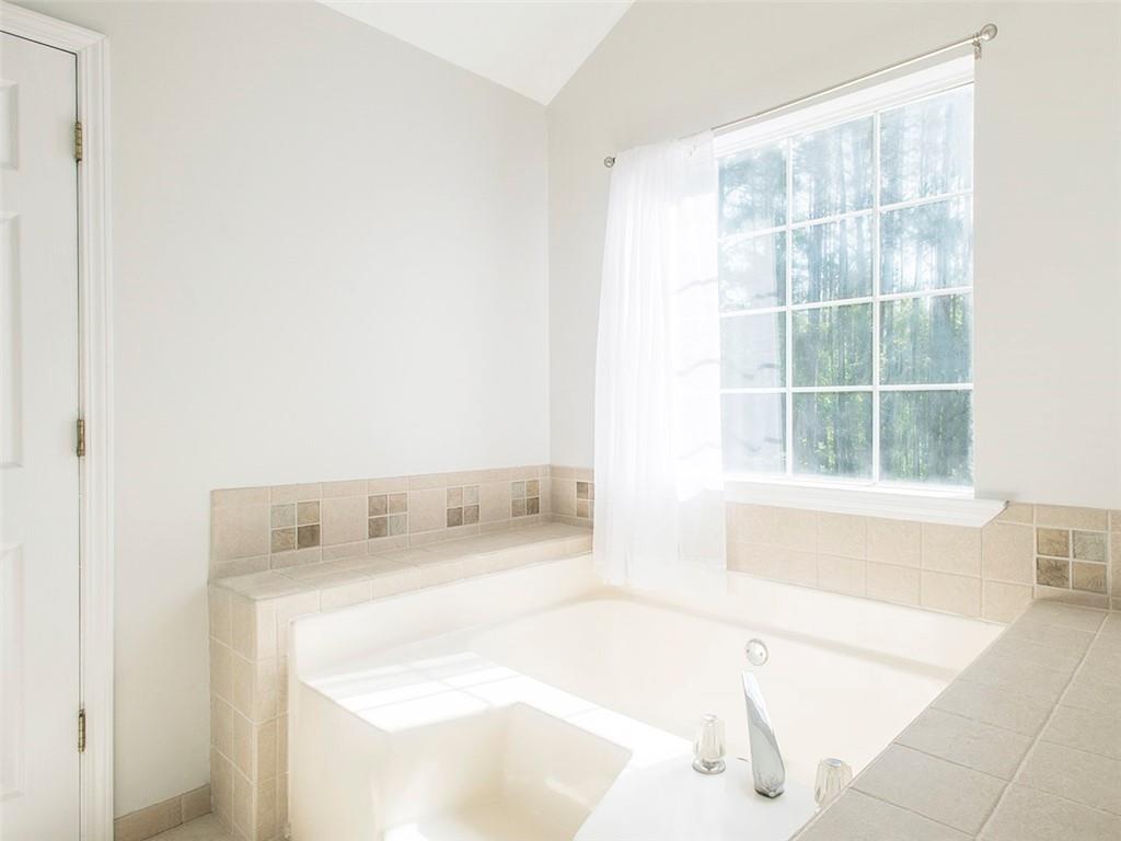 426 Grove Pointe Court