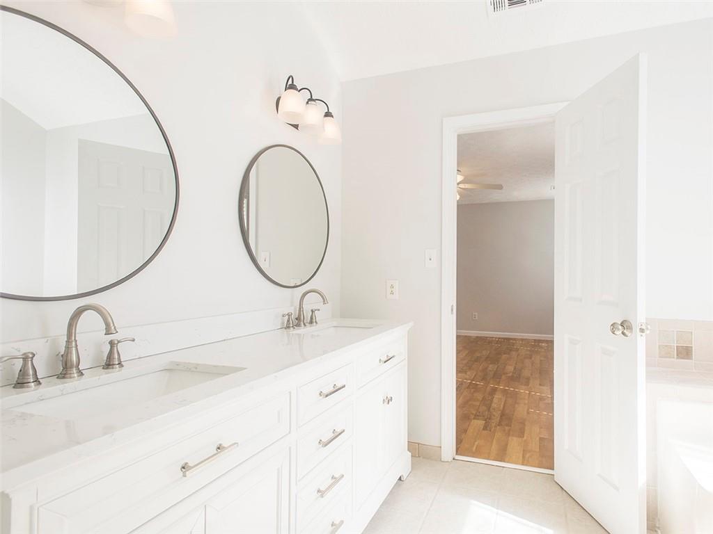 426 Grove Pointe Court